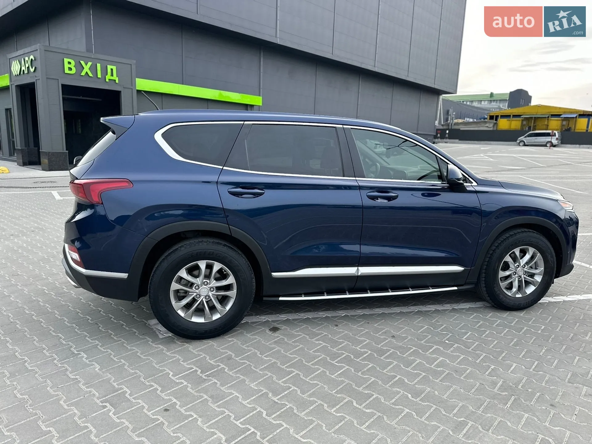 2019 Hyundai Santa Fe - мініатюра 11