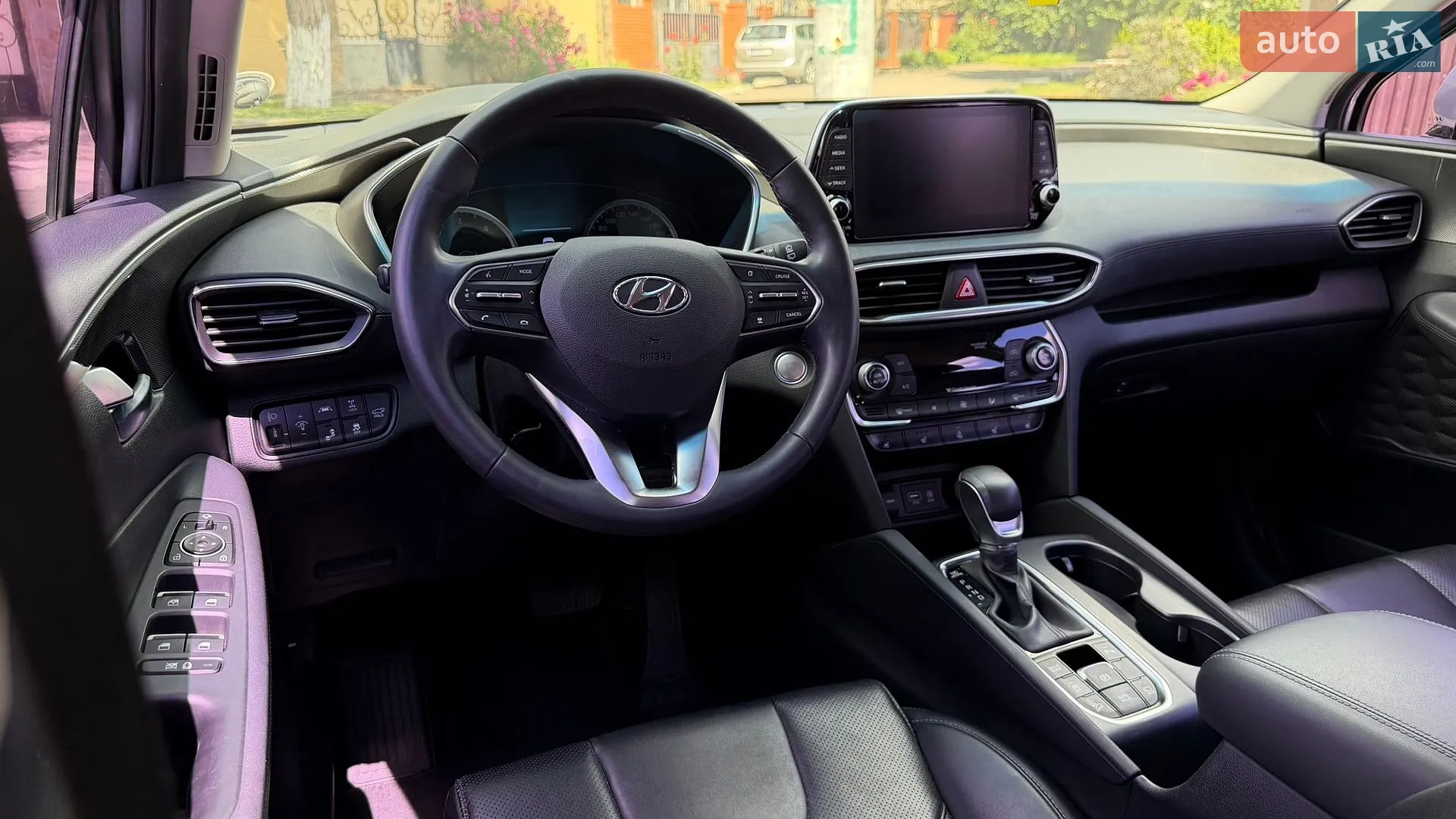 2018 Hyundai Santa Fe - мініатюра 19