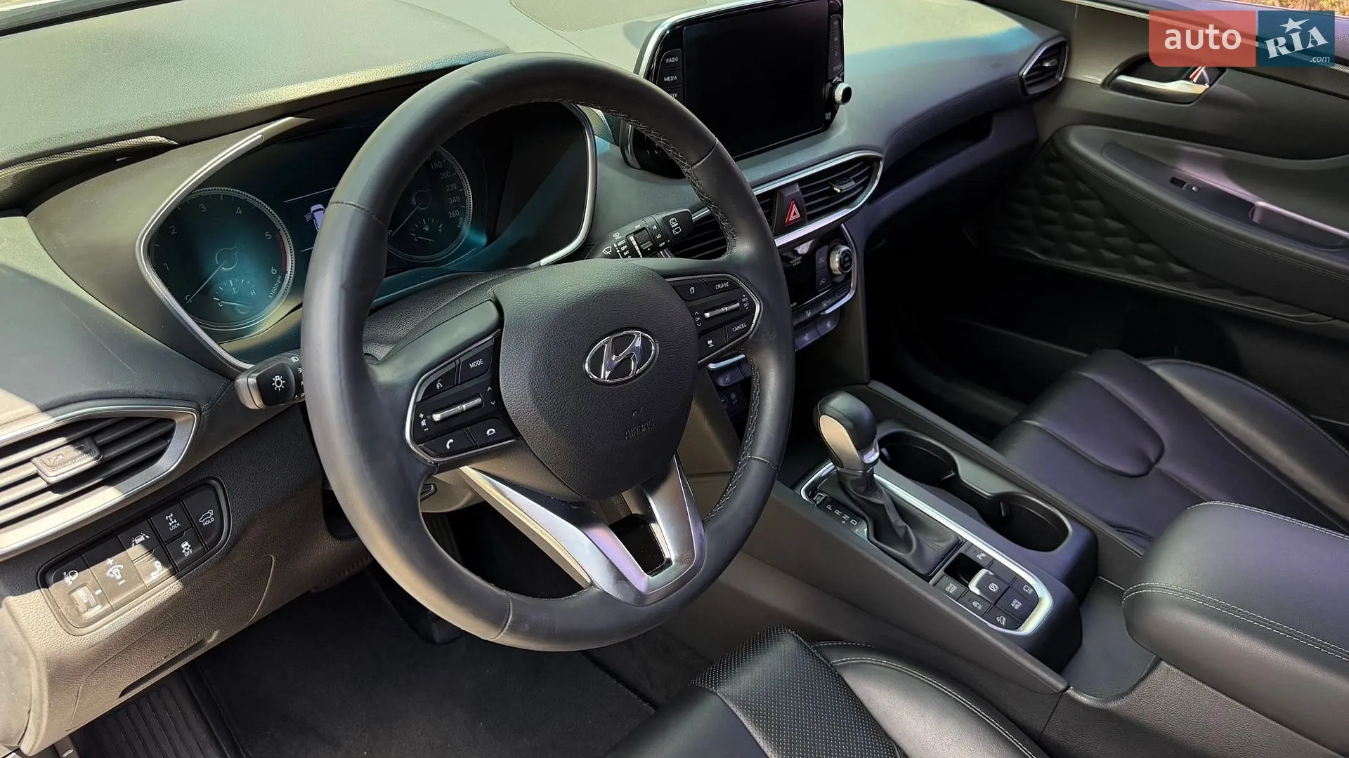 2018 Hyundai Santa Fe - мініатюра 16
