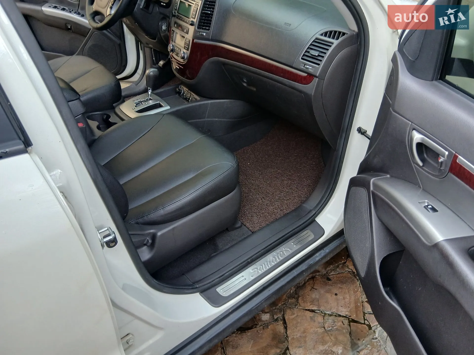 2010 Hyundai Santa Fe - мініатюра 24