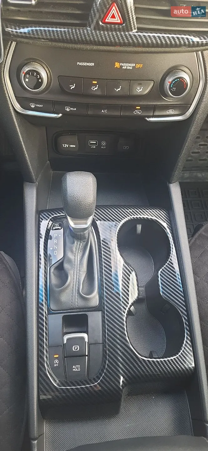 2018 Hyundai Santa Fe - мініатюра 16