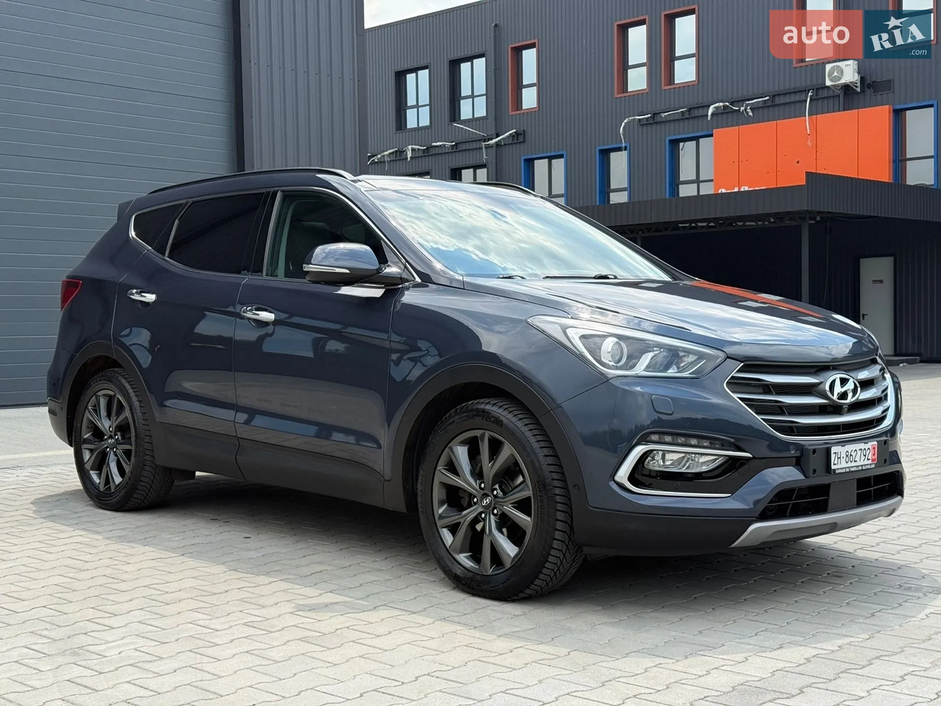2016 Hyundai Santa Fe - мініатюра 5