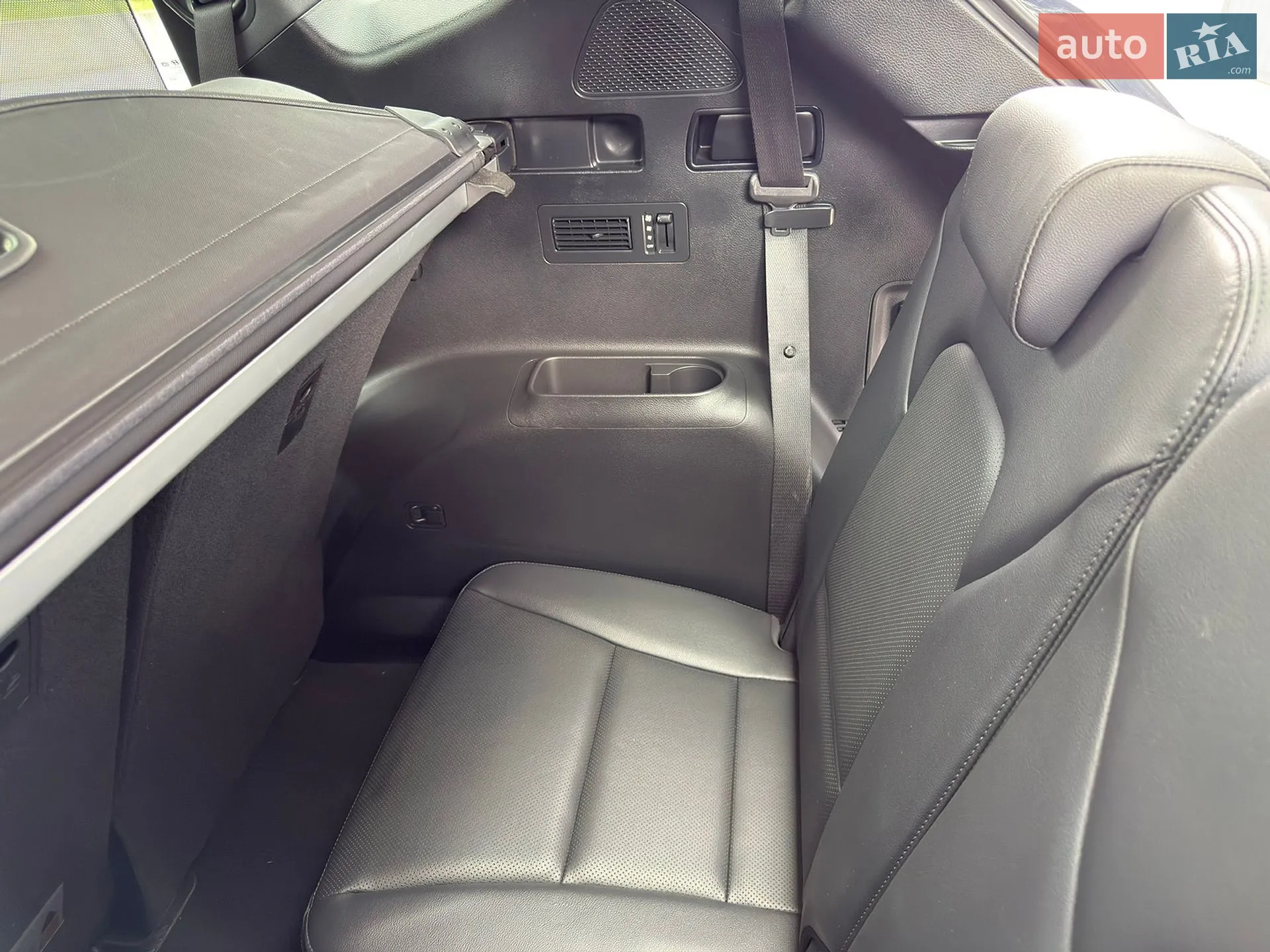 2016 Hyundai Santa Fe - мініатюра 47