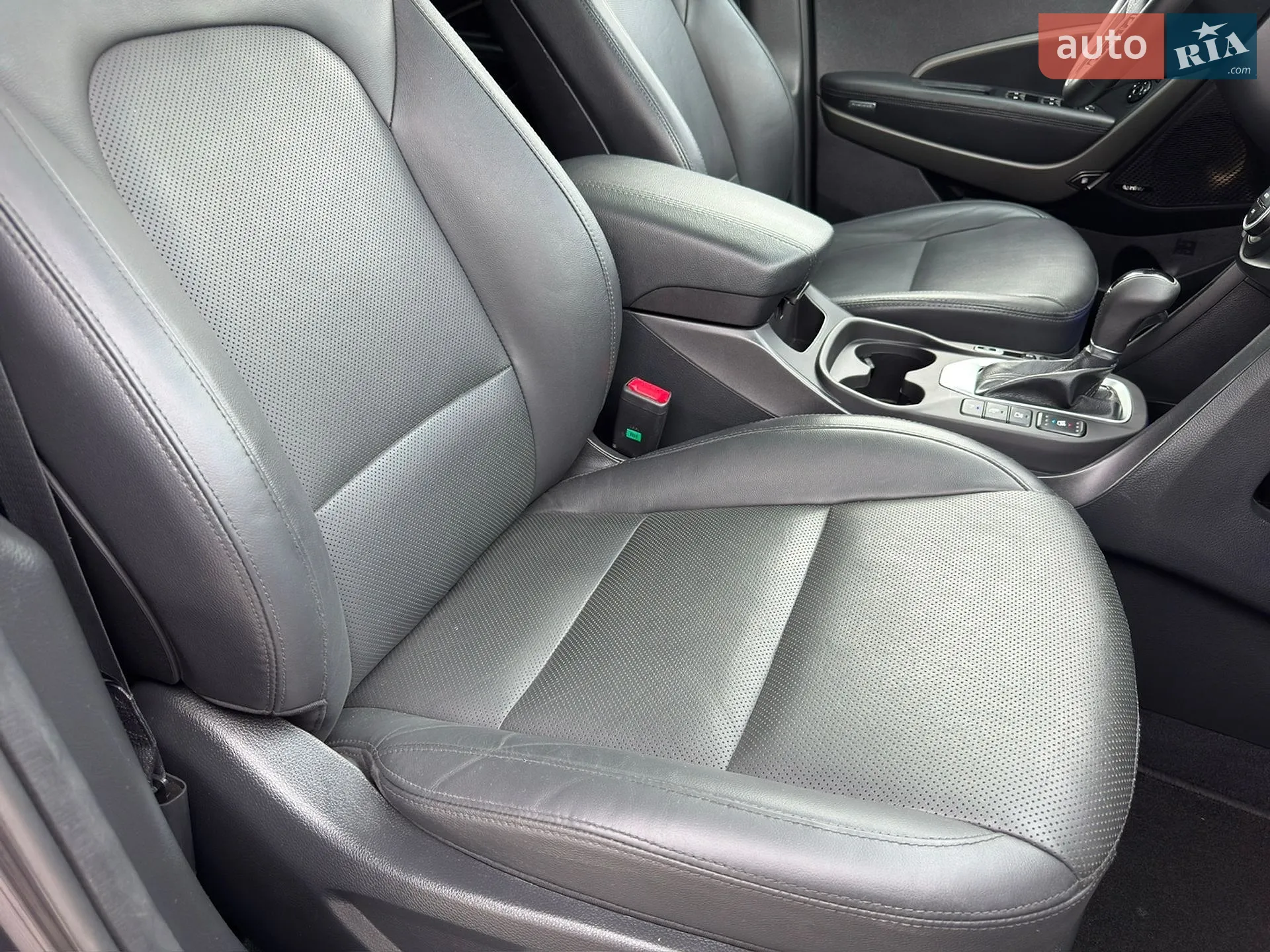 2016 Hyundai Santa Fe - мініатюра 61