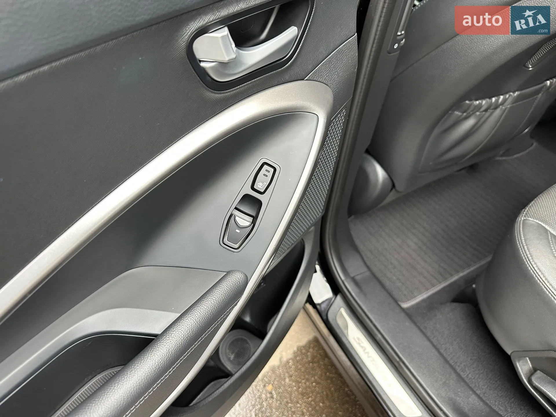 2014 Hyundai Santa Fe - мініатюра 22