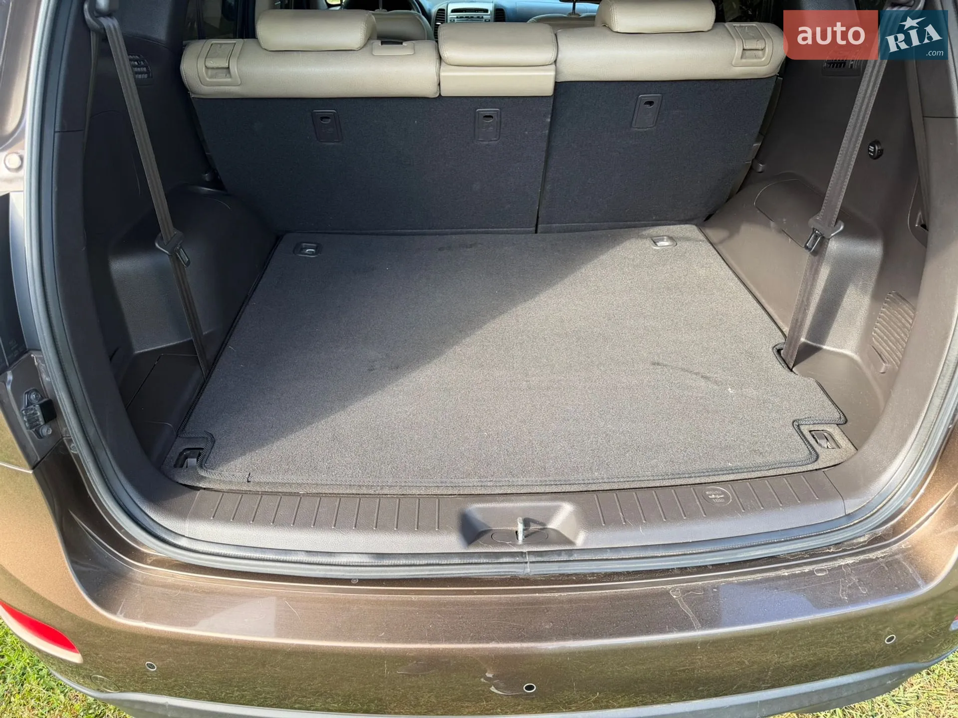 2010 Hyundai Santa Fe - мініатюра 14