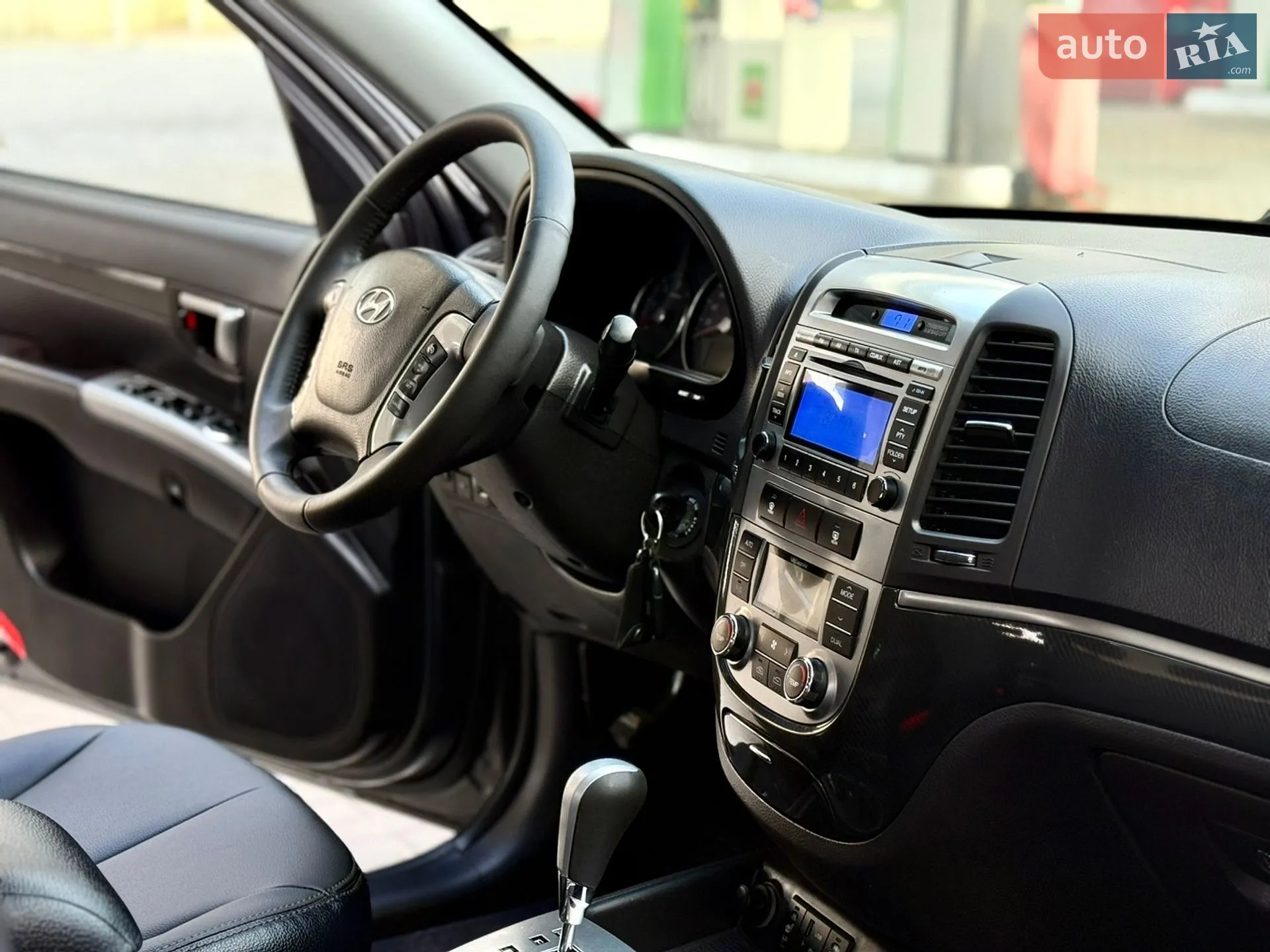 2011 Hyundai Santa Fe - мініатюра 38