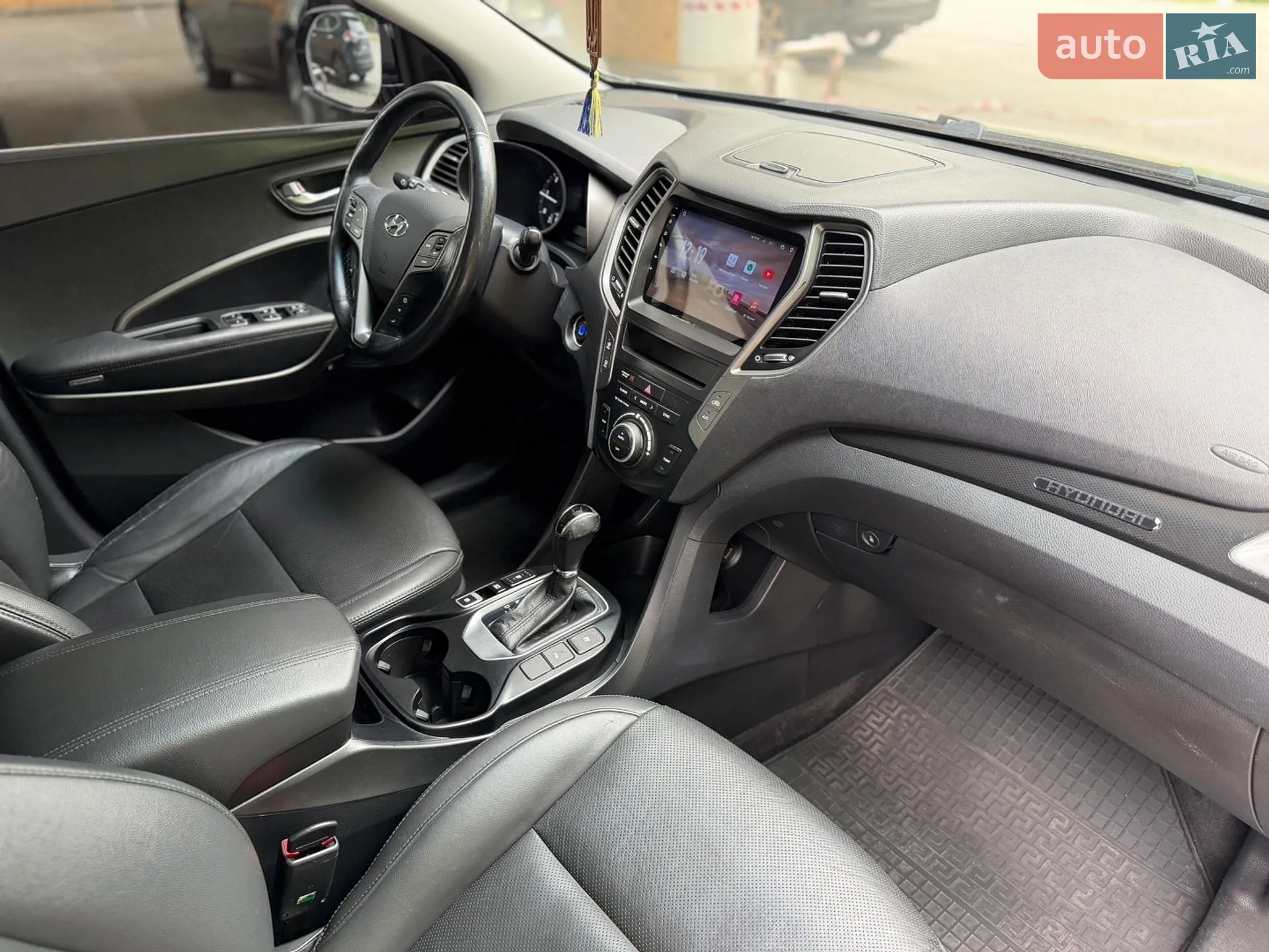 2017 Hyundai Santa Fe - мініатюра 25
