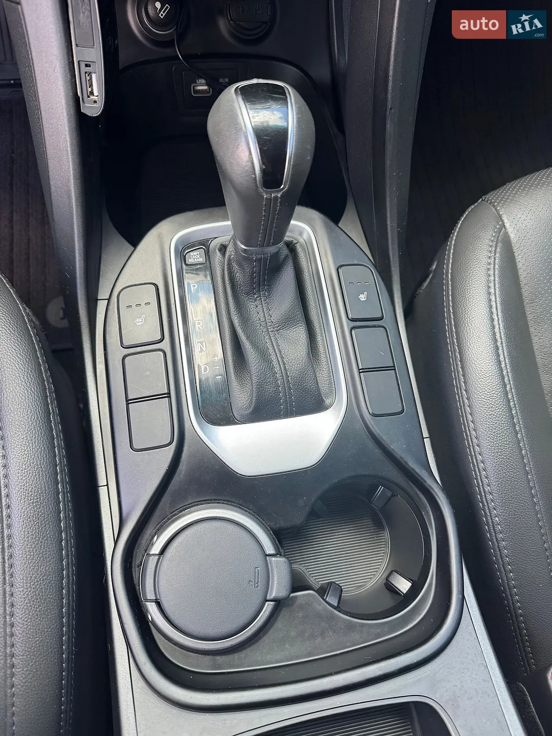 2015 Hyundai Santa Fe - мініатюра 10