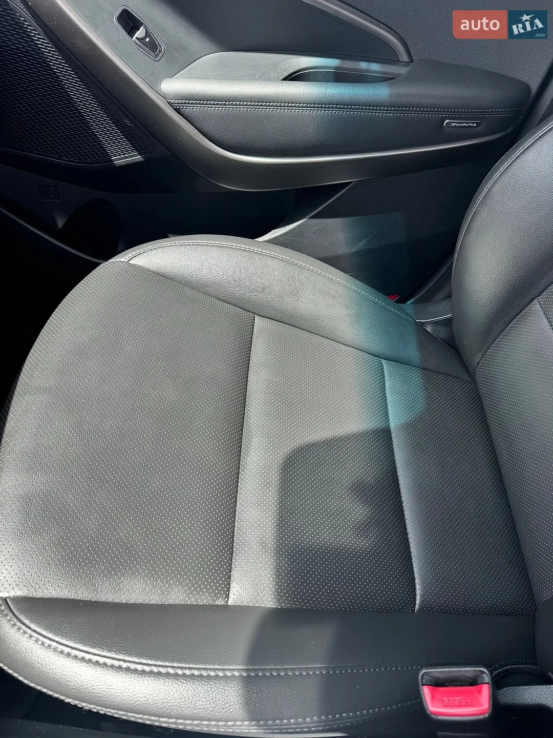 2015 Hyundai Santa Fe - мініатюра 16