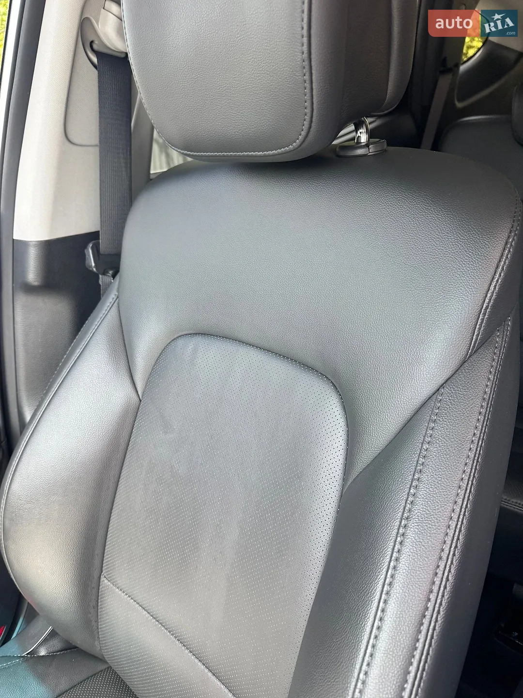 2015 Hyundai Santa Fe - мініатюра 17