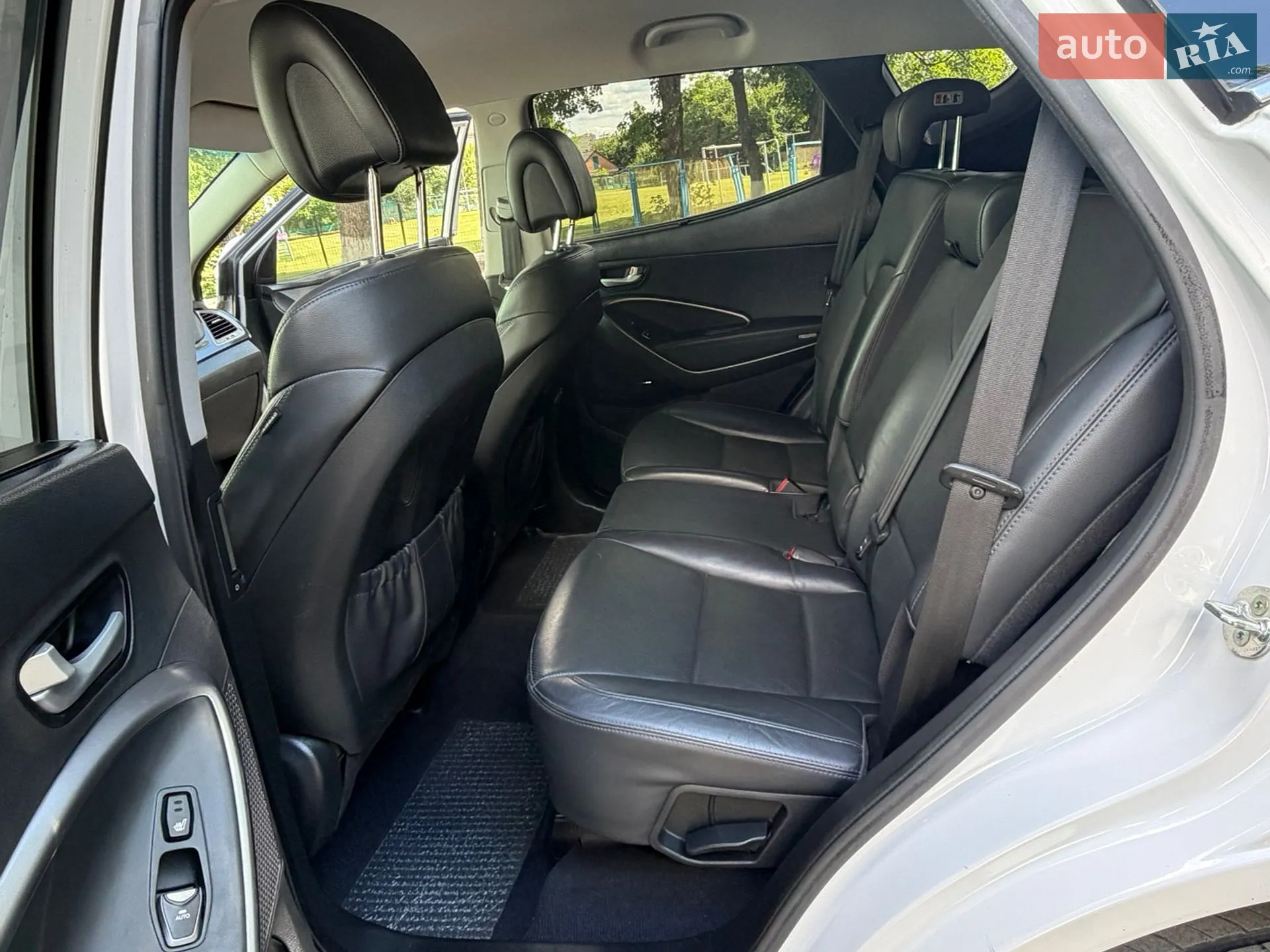 2014 Hyundai Santa Fe - мініатюра 12