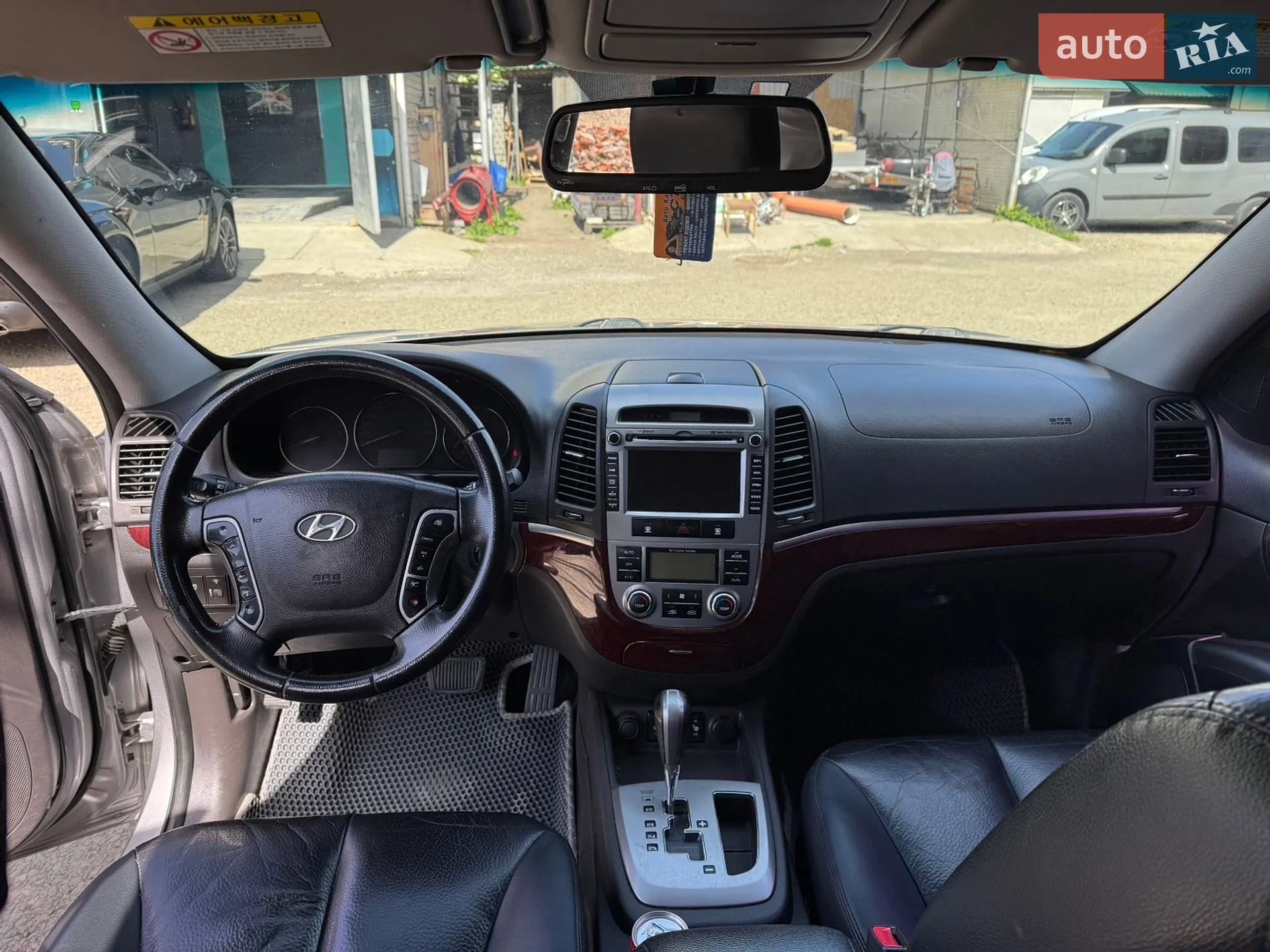 2010 Hyundai Santa Fe - мініатюра 2