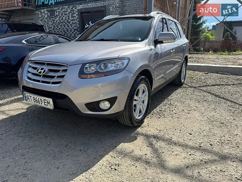 Hyundai Santa FE