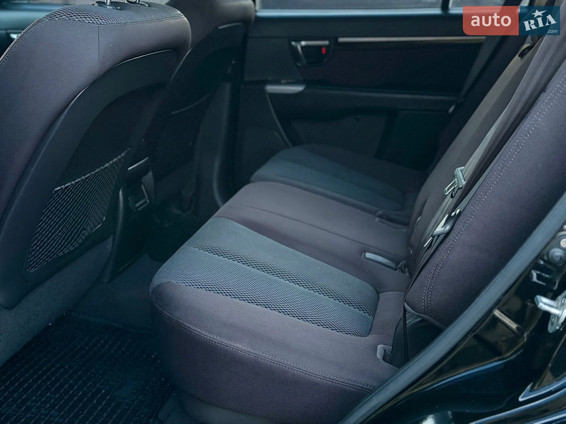 2011 Hyundai Santa Fe - мініатюра 25