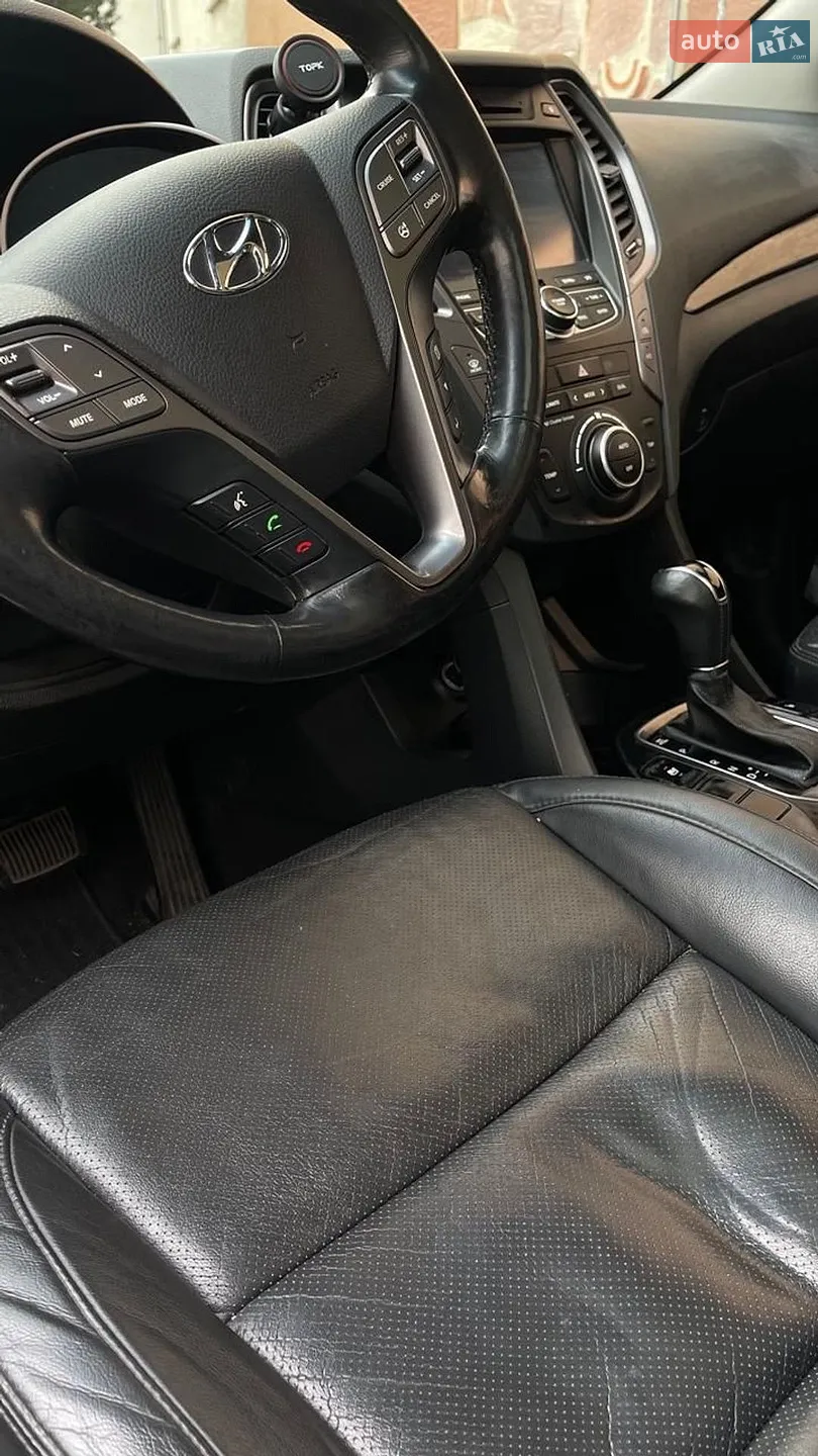 2012 Hyundai Santa Fe - мініатюра 3