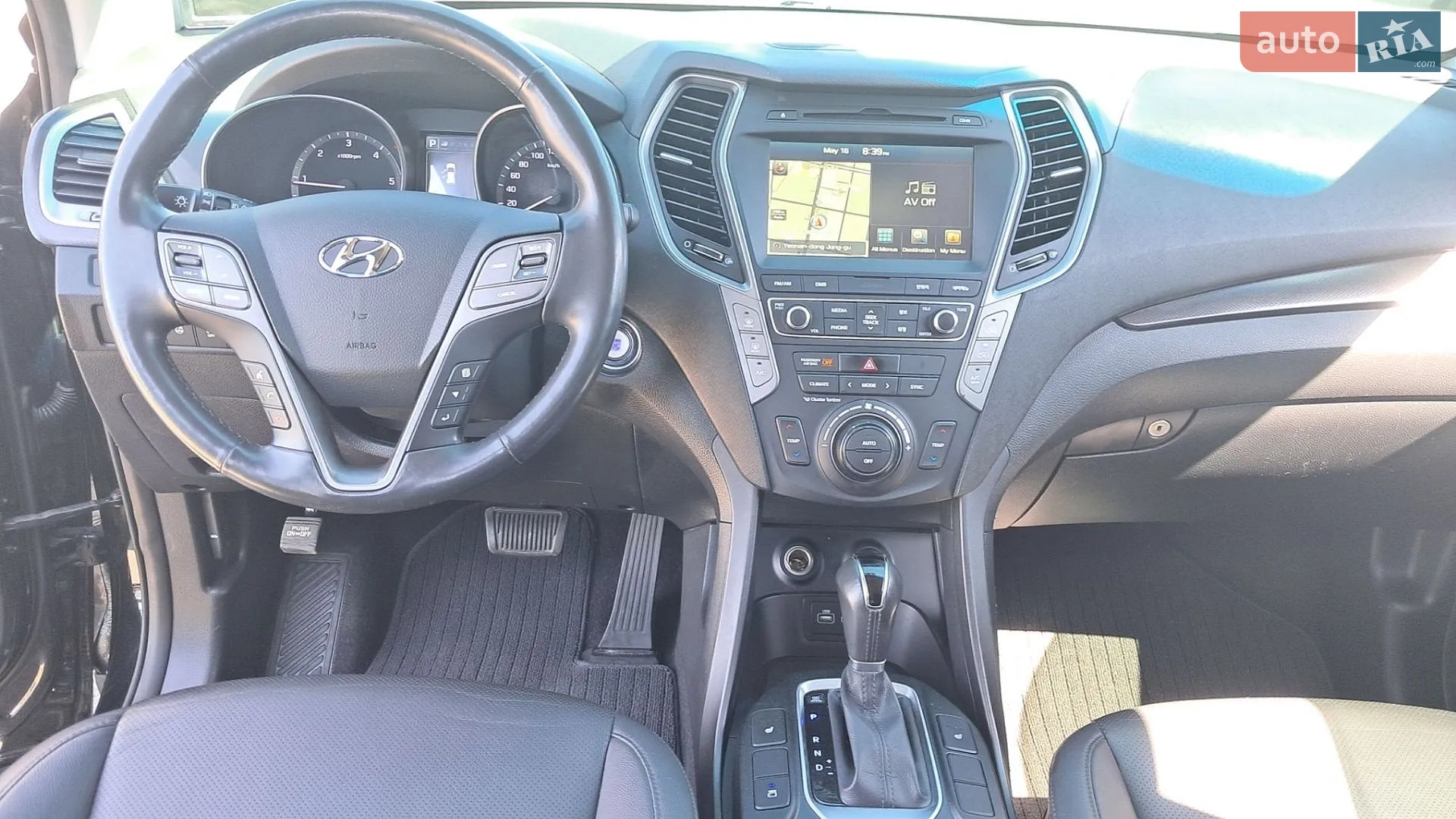 2016 Hyundai Santa Fe - мініатюра 18