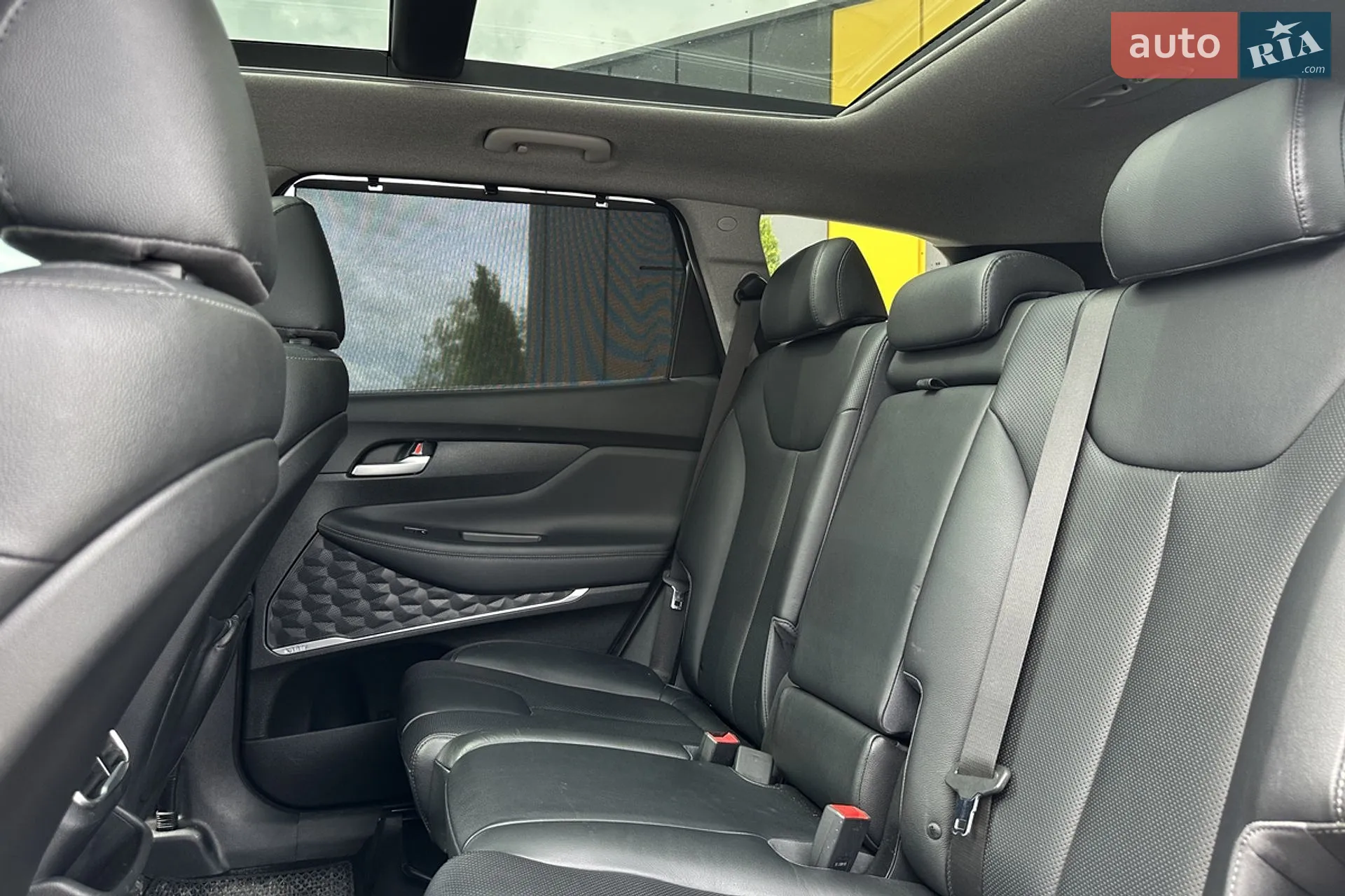 2019 Hyundai Santa Fe - мініатюра 28