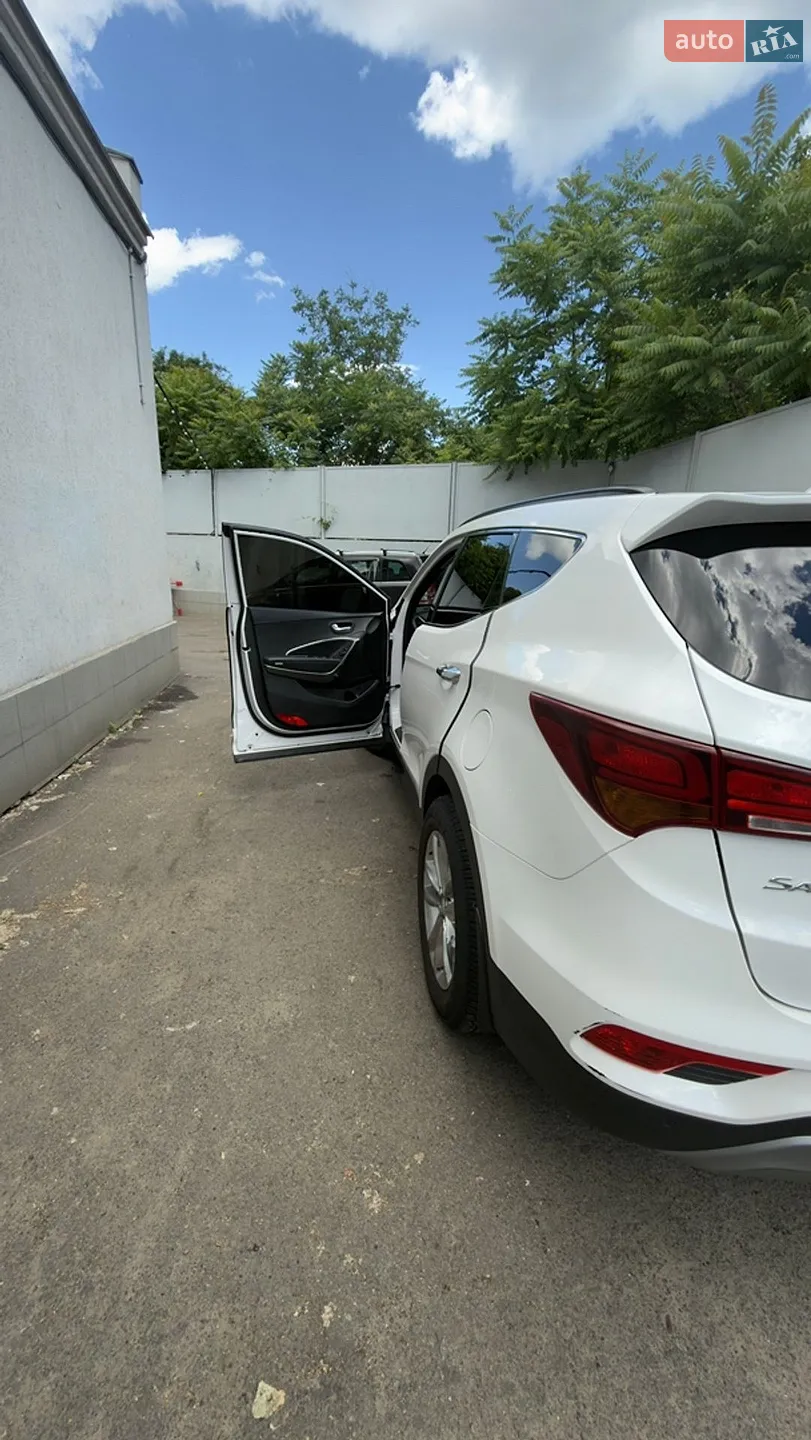 2016 Hyundai Santa Fe - мініатюра 27