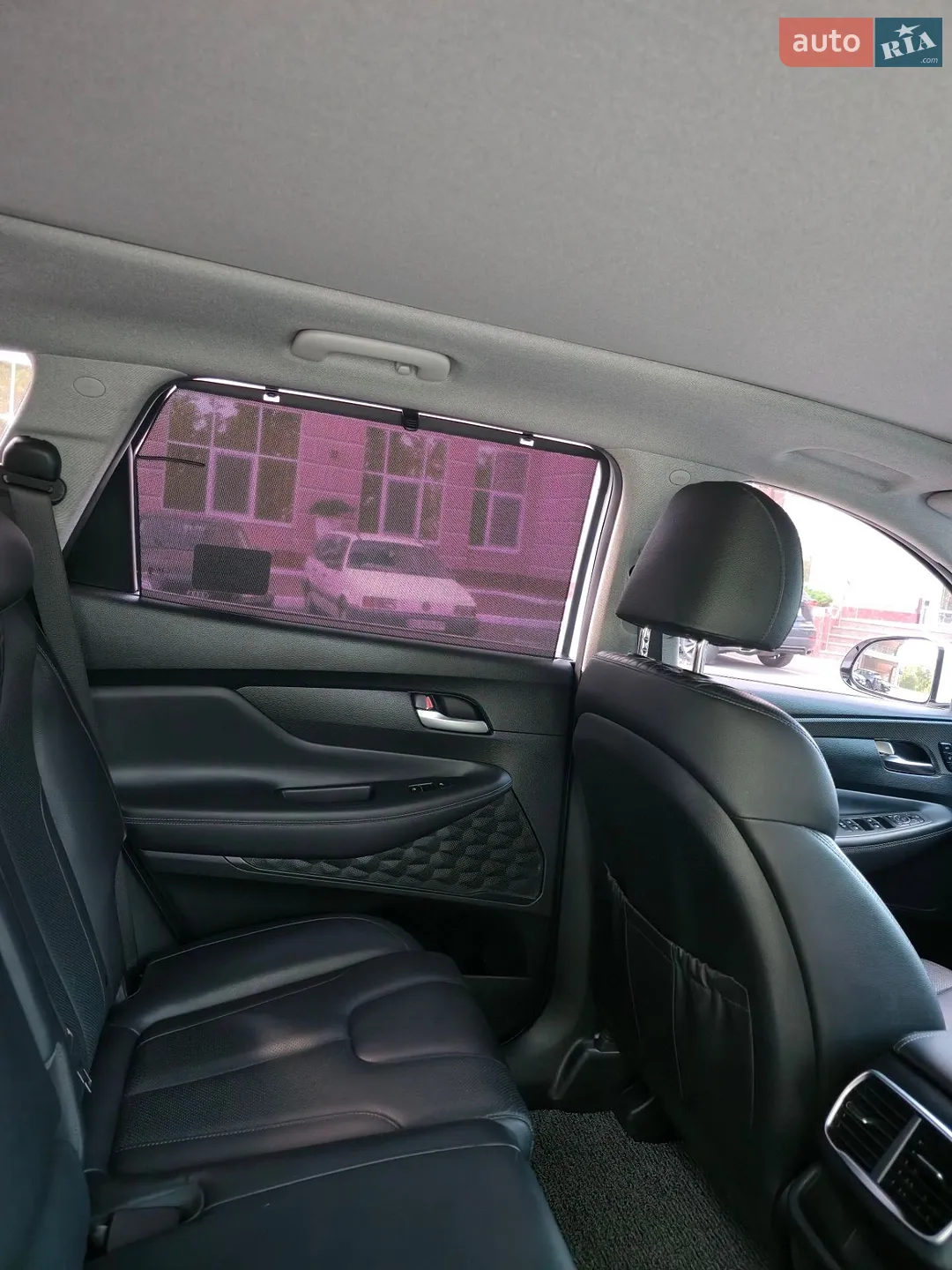 Hyundai Santa FE 2018 VIN KMHS381CDKU032562 фото оголошення 18 з 35