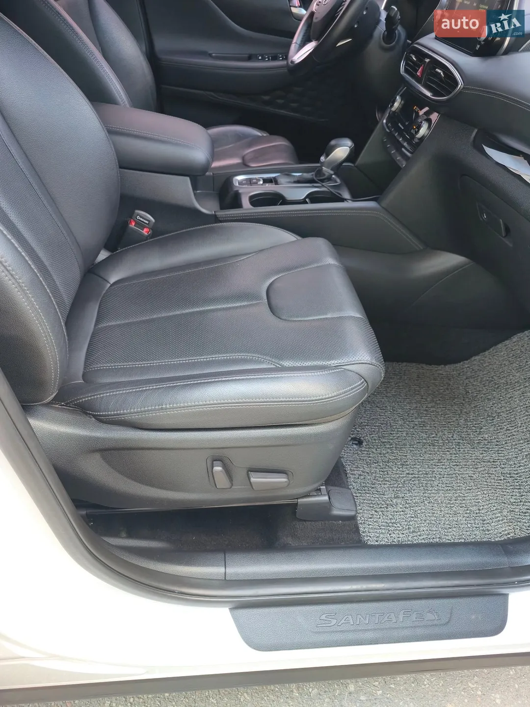 2018 Hyundai Santa Fe - мініатюра 17