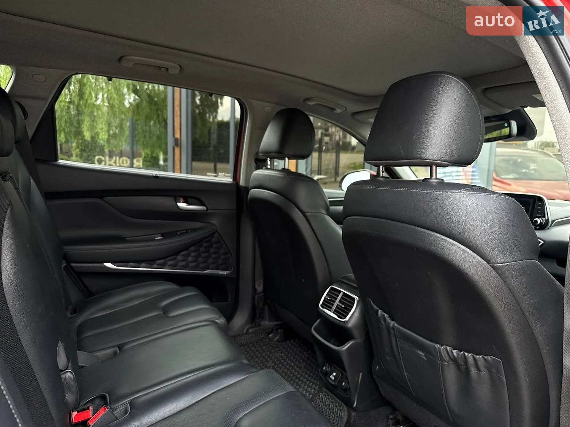 2018 Hyundai Santa Fe - мініатюра 27
