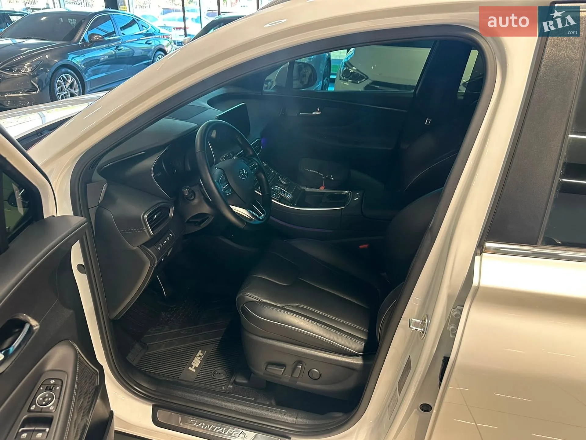 2020 Hyundai Santa Fe - мініатюра 11
