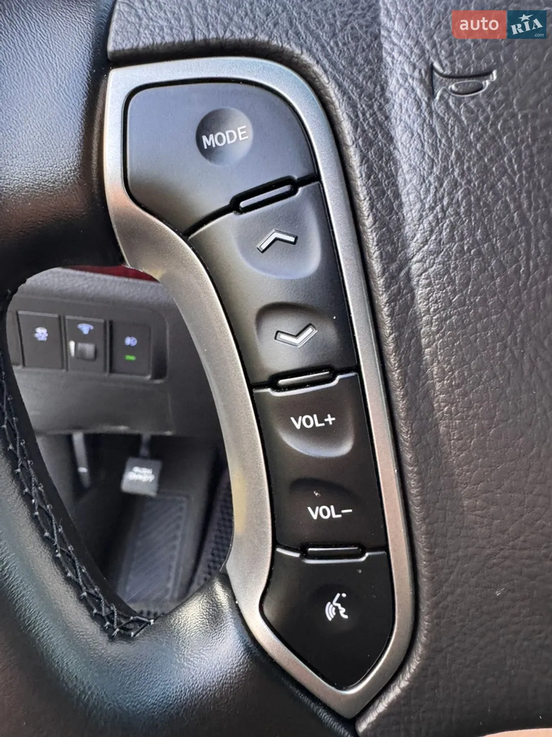 2011 Hyundai Santa Fe - мініатюра 36