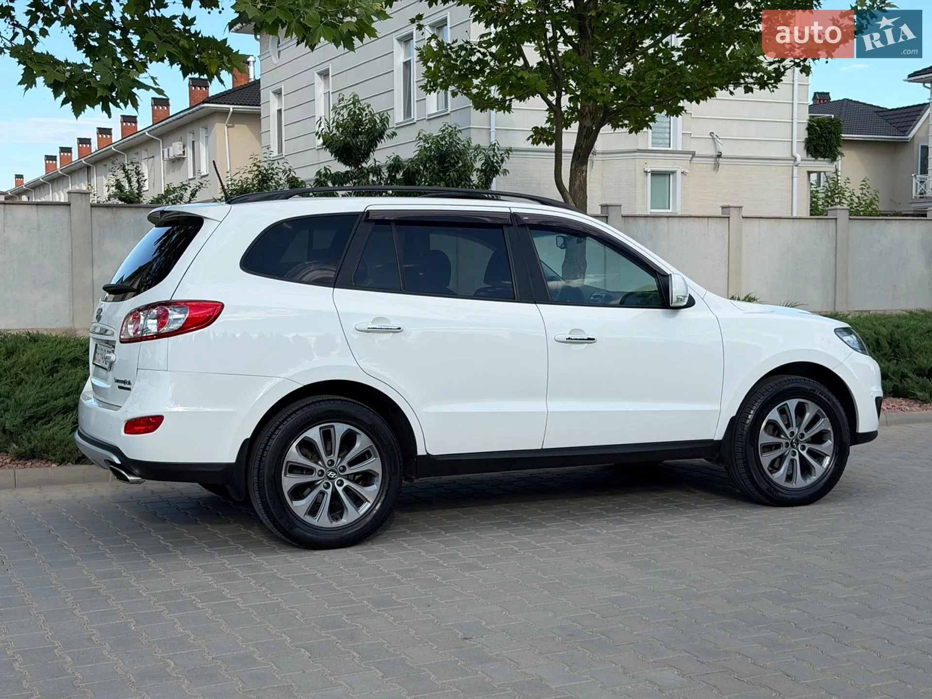 2012 Hyundai Santa Fe - мініатюра 12
