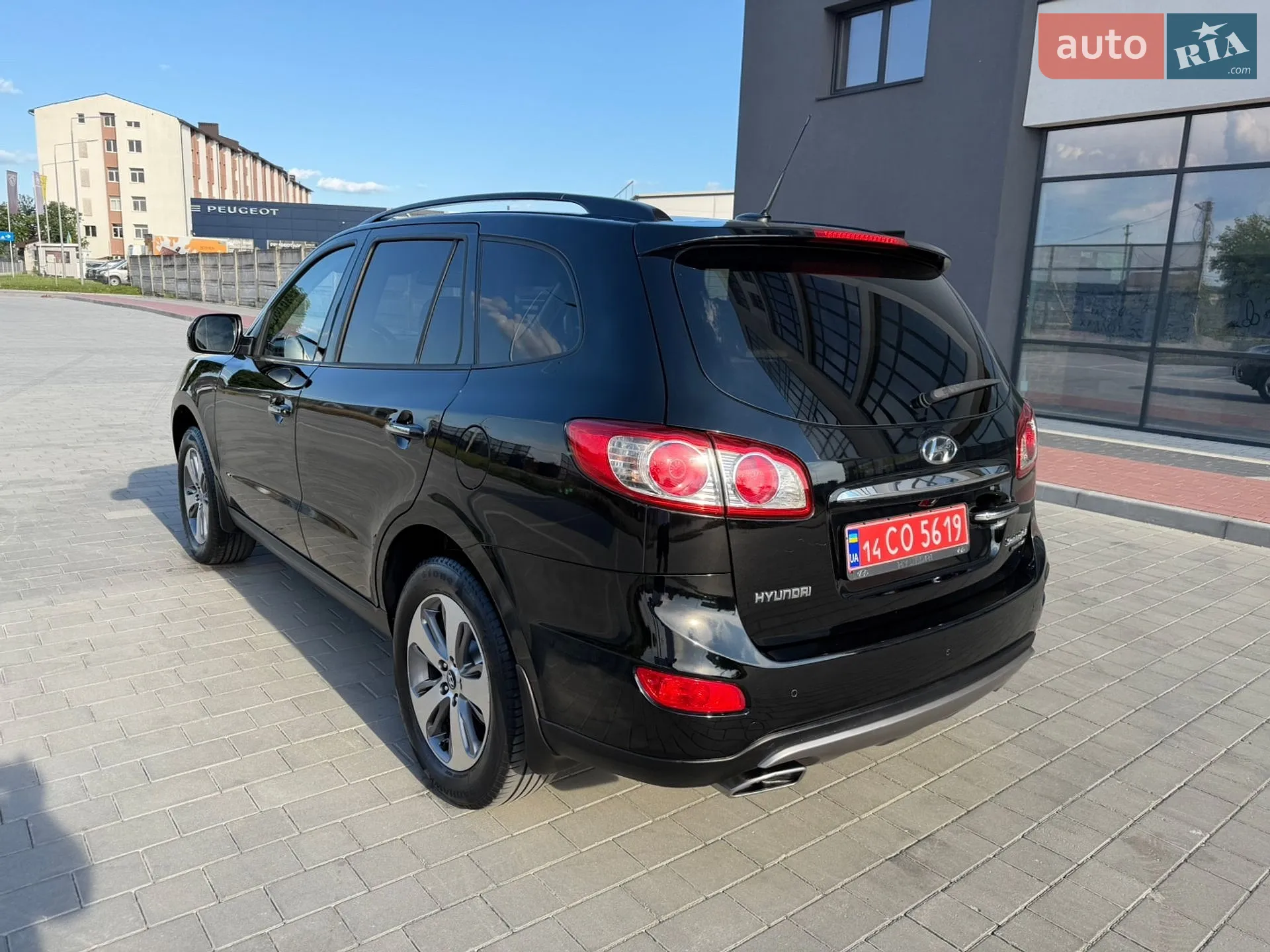 2012 Hyundai Santa Fe - мініатюра 17