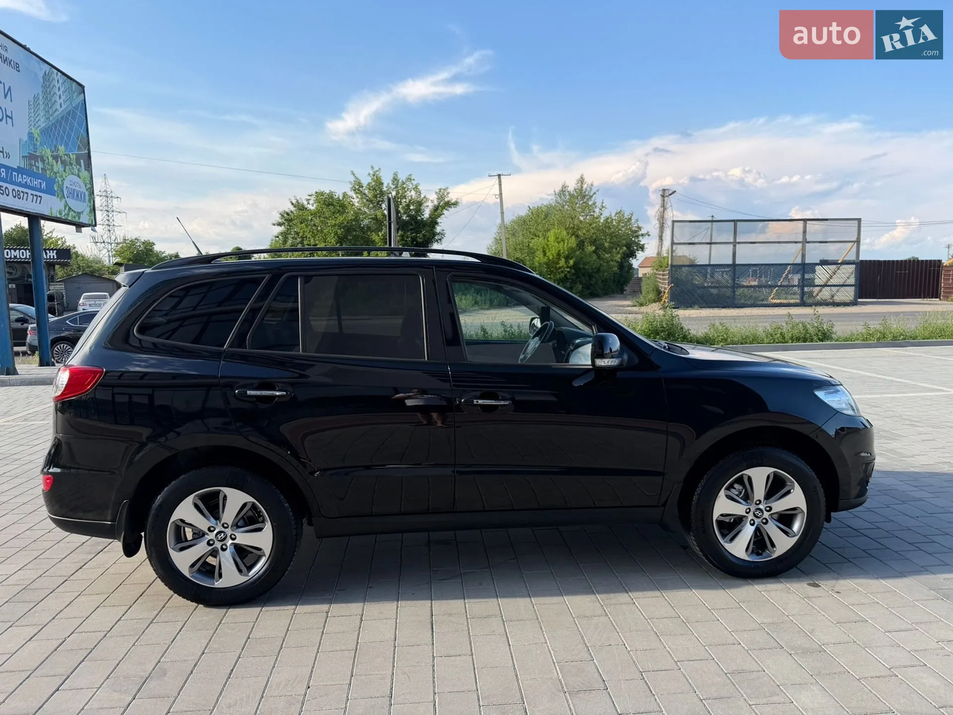 2012 Hyundai Santa Fe - мініатюра 29