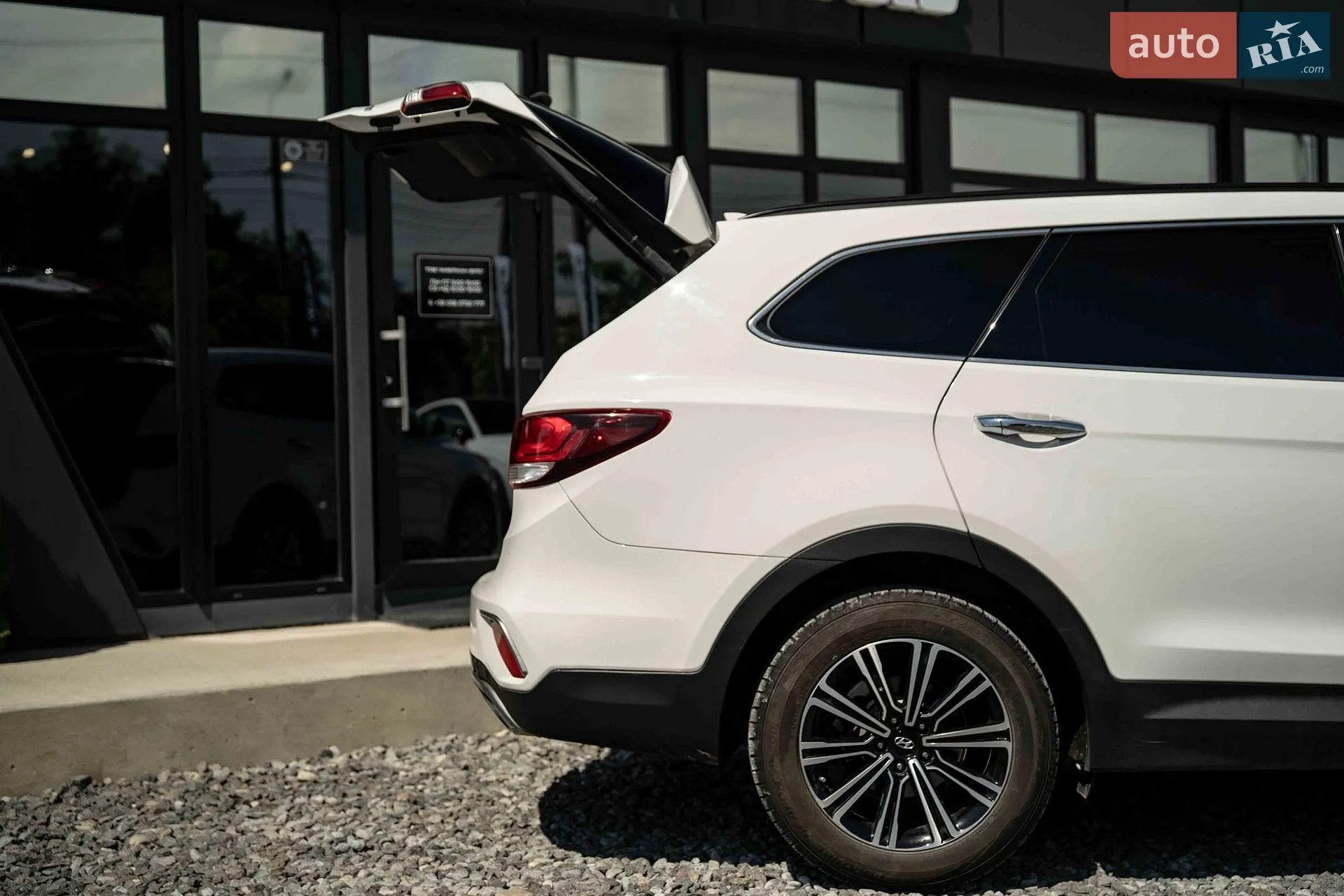 2018 Hyundai Santa Fe - мініатюра 17
