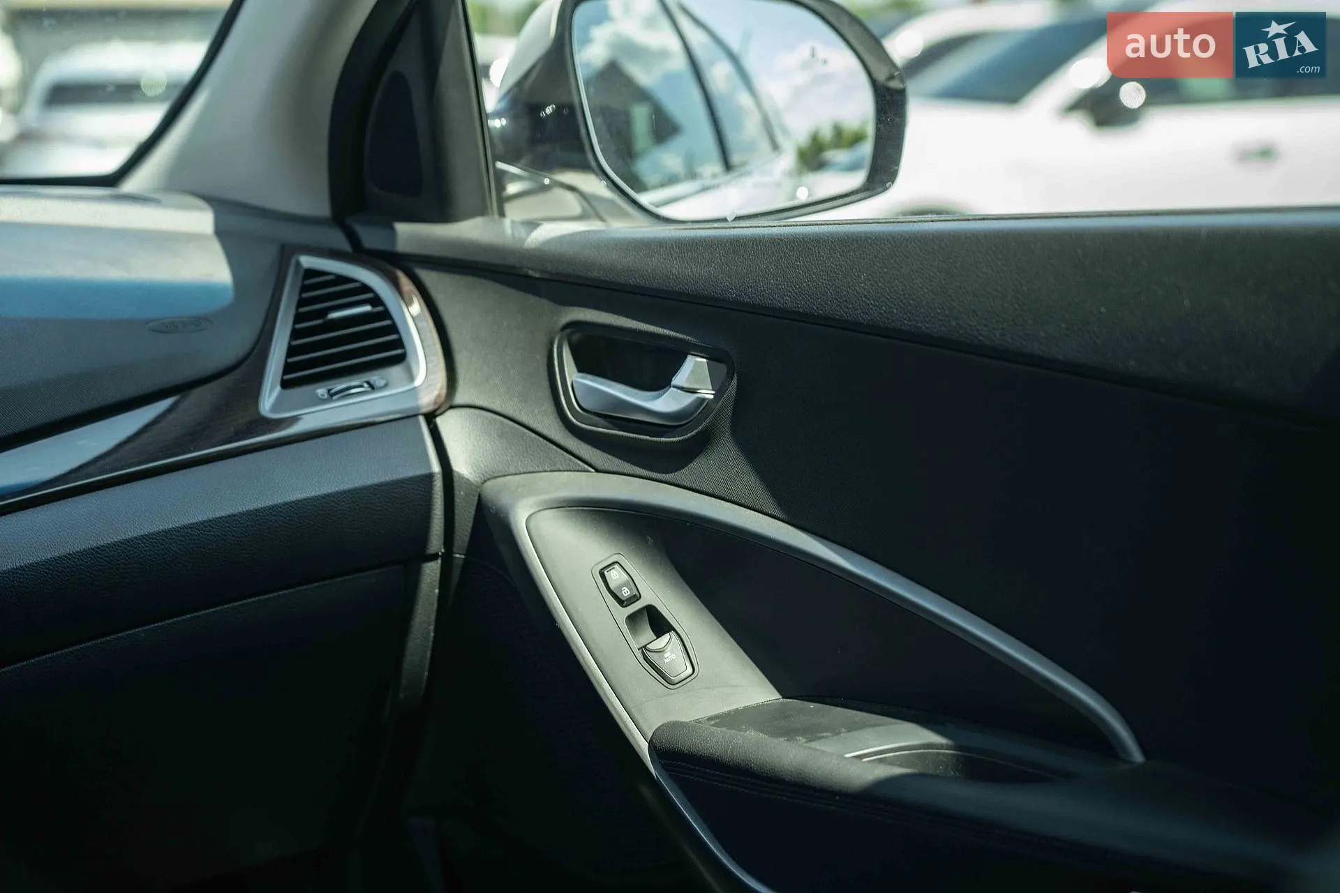 2018 Hyundai Santa Fe - мініатюра 35