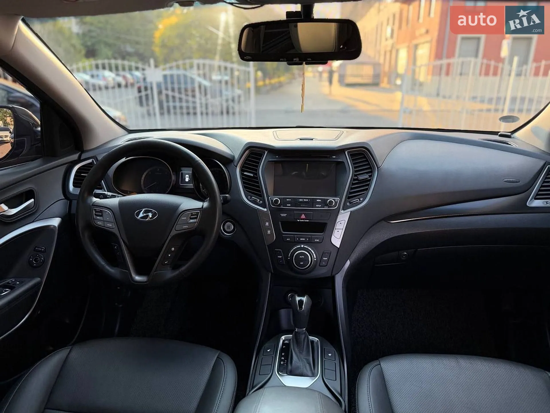 2015 Hyundai Santa Fe - мініатюра 22