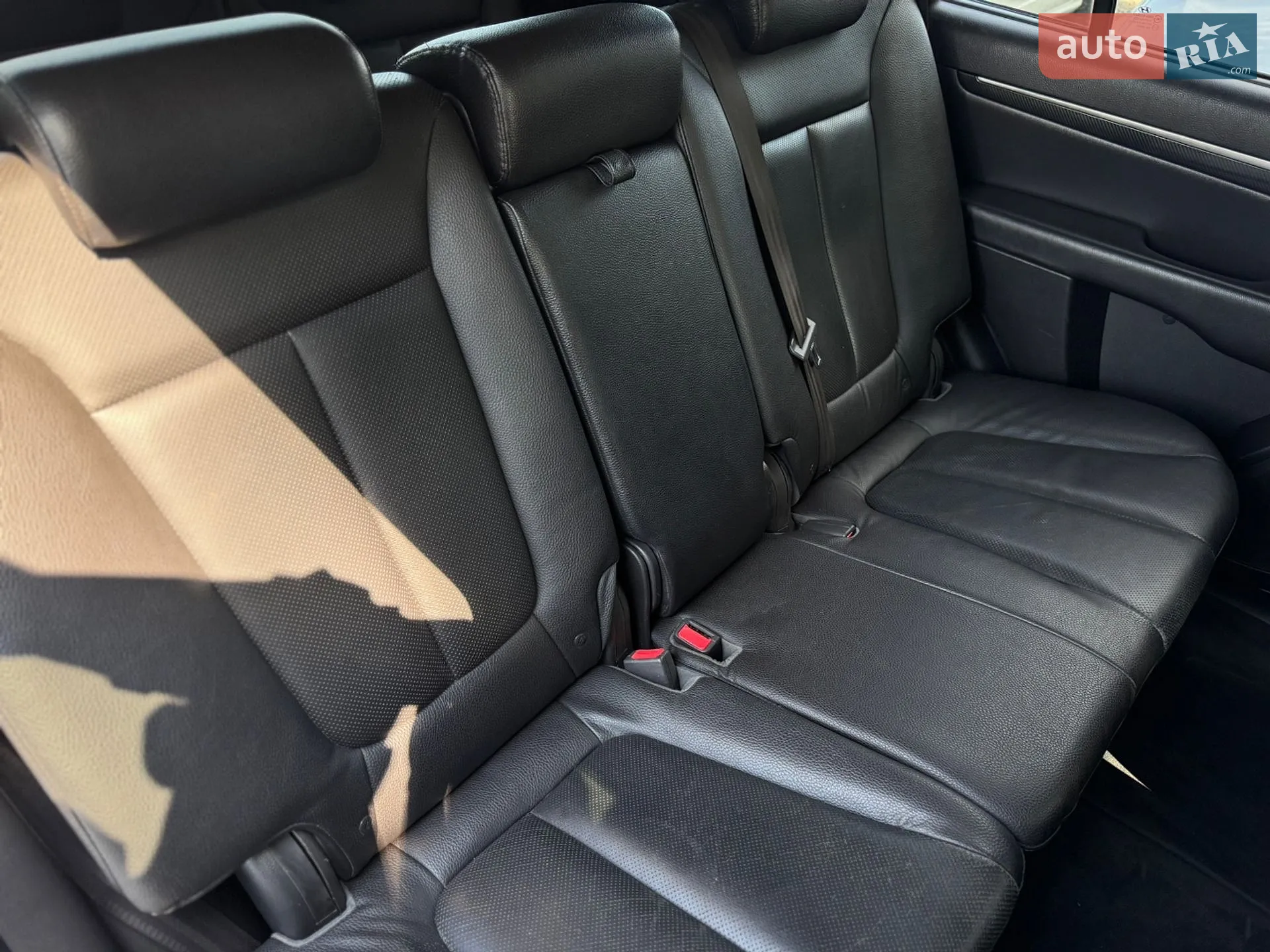 2011 Hyundai Santa Fe - мініатюра 34