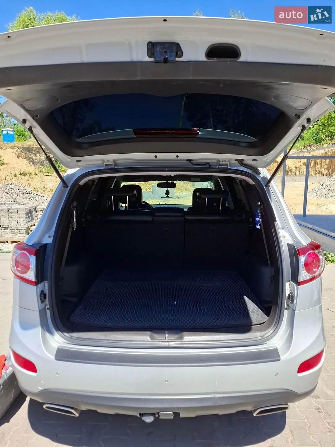 2010 Hyundai Santa Fe - мініатюра 21