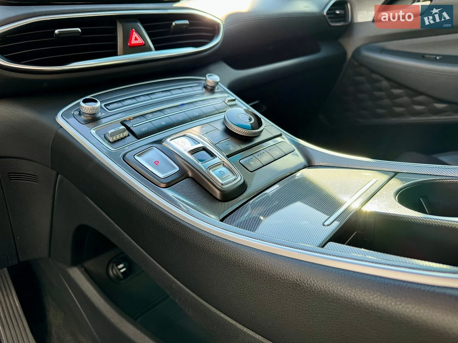 2020 Hyundai Santa Fe - мініатюра 19