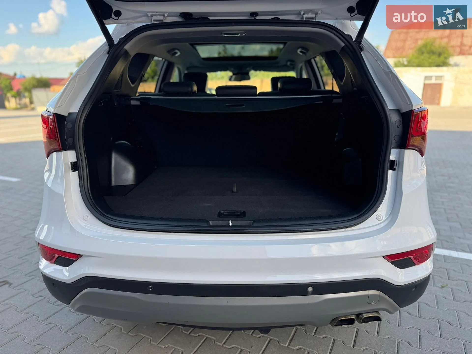 2016 Hyundai Santa Fe - мініатюра 23