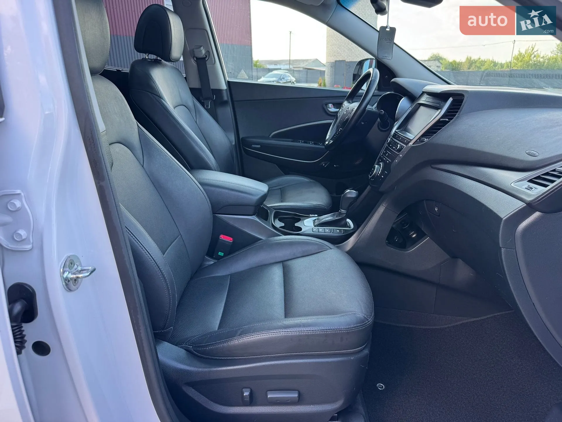 2016 Hyundai Santa Fe - мініатюра 26