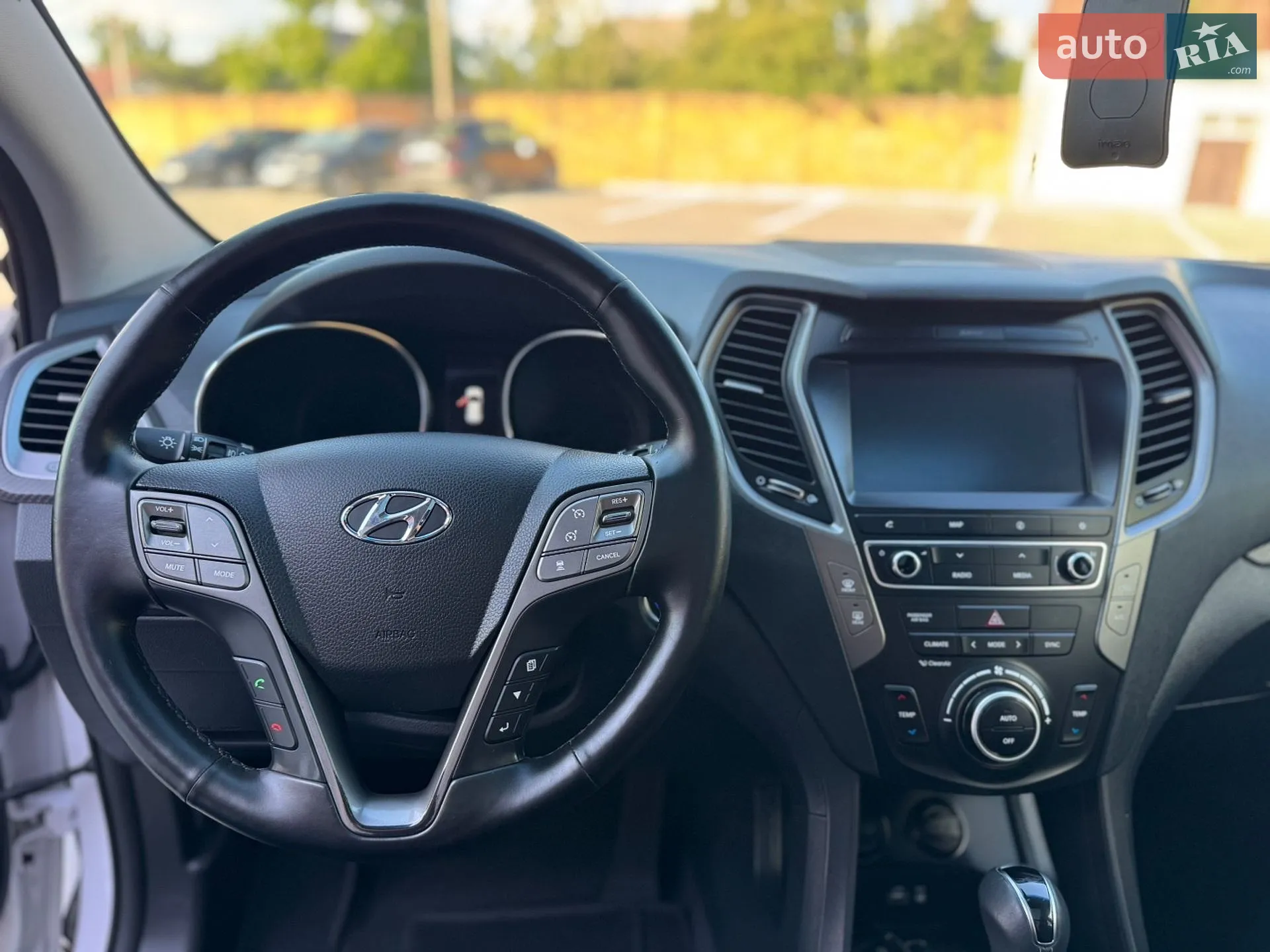 2016 Hyundai Santa Fe - мініатюра 34