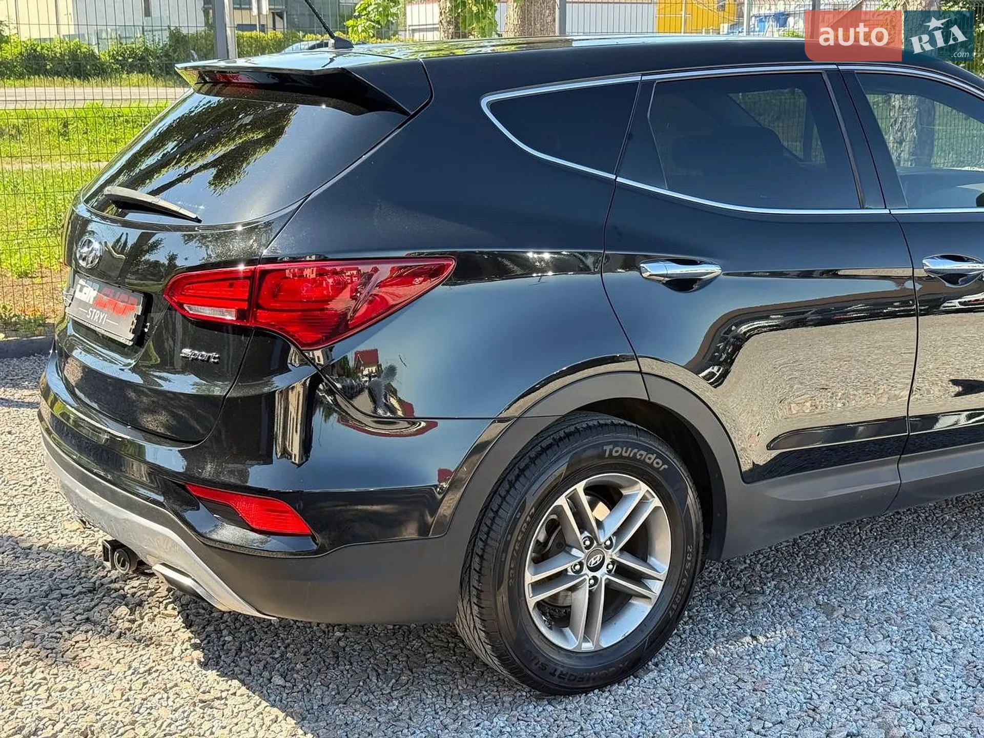 2017 Hyundai Santa Fe - мініатюра 18