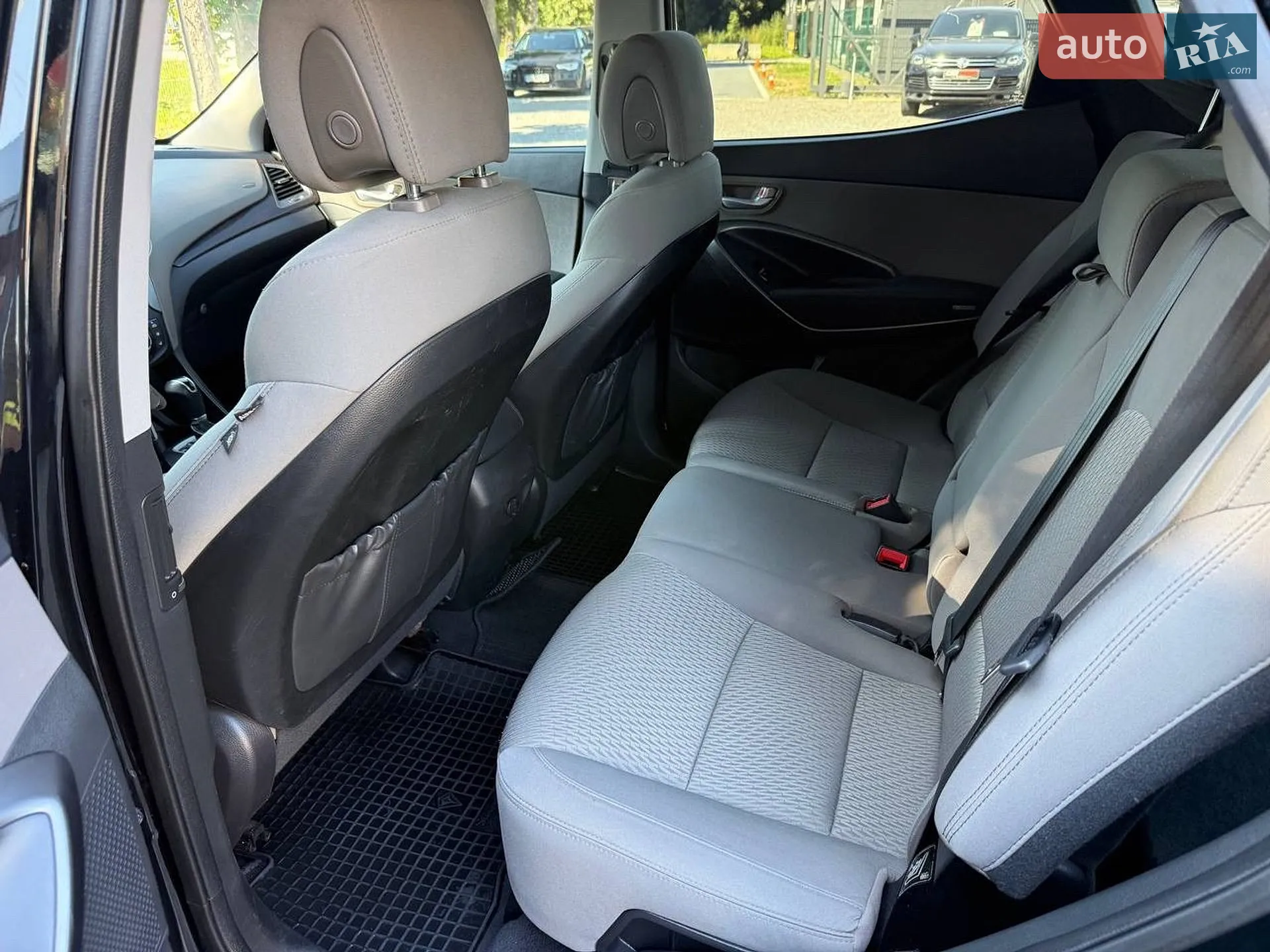 2017 Hyundai Santa Fe - мініатюра 38