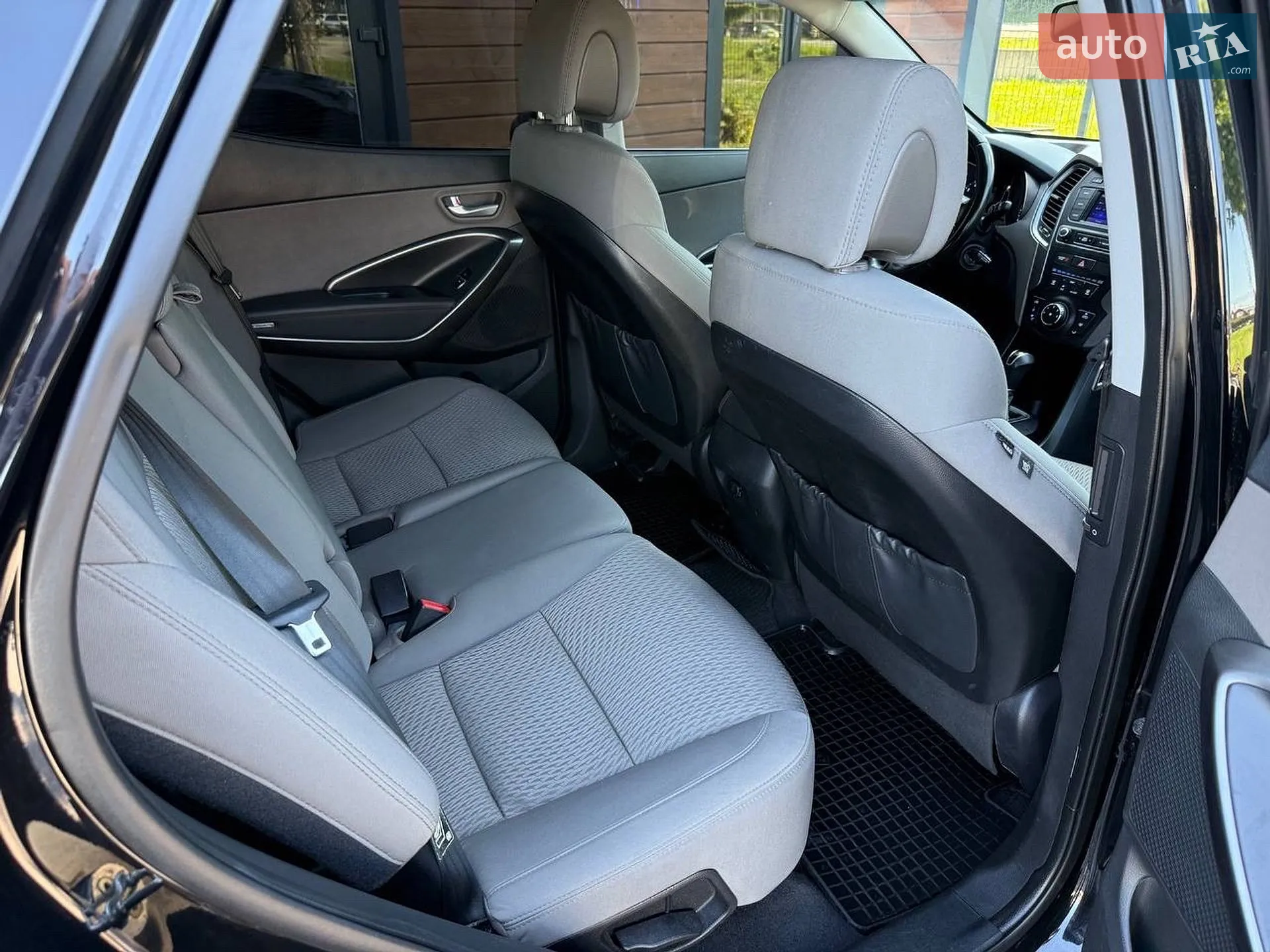 2017 Hyundai Santa Fe - мініатюра 43