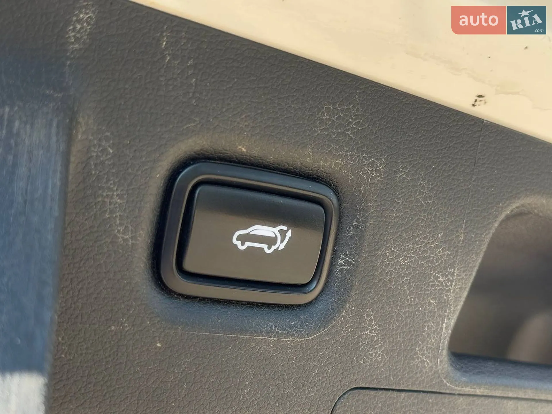 2020 Hyundai Santa Fe - мініатюра 10