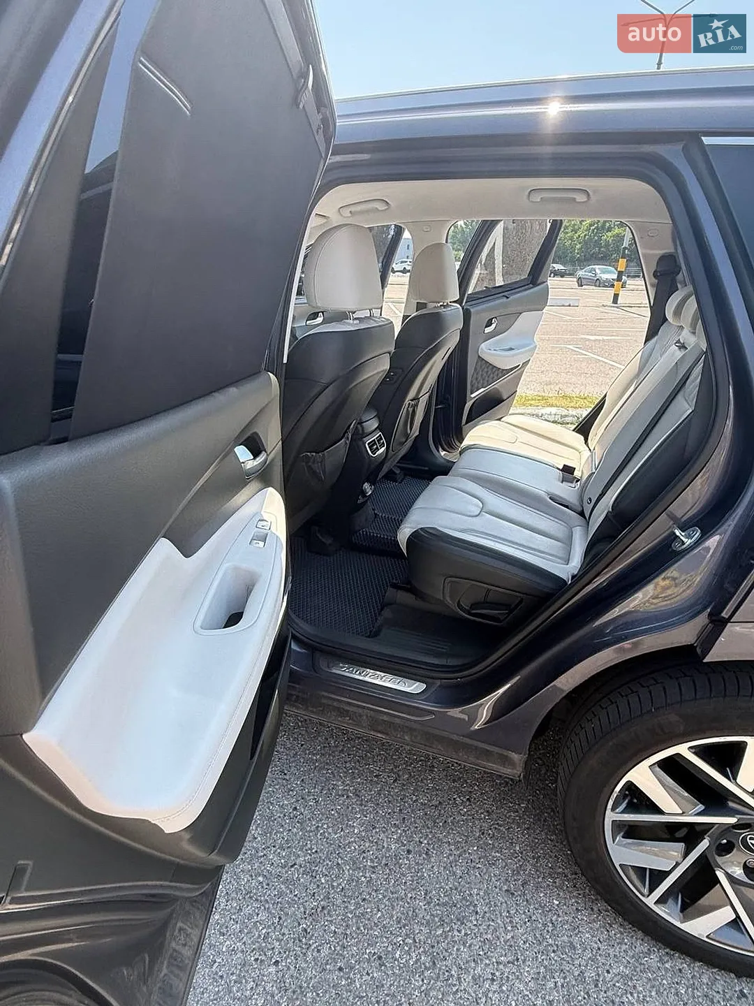 2020 Hyundai Santa Fe - мініатюра 10
