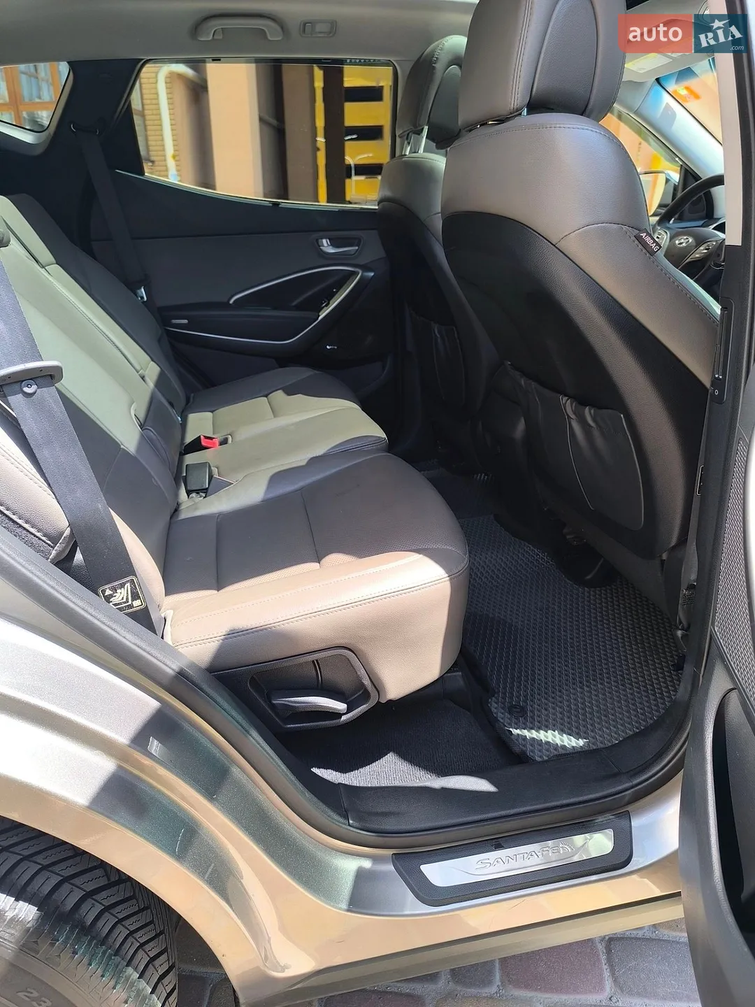2016 Hyundai Santa Fe - мініатюра 14