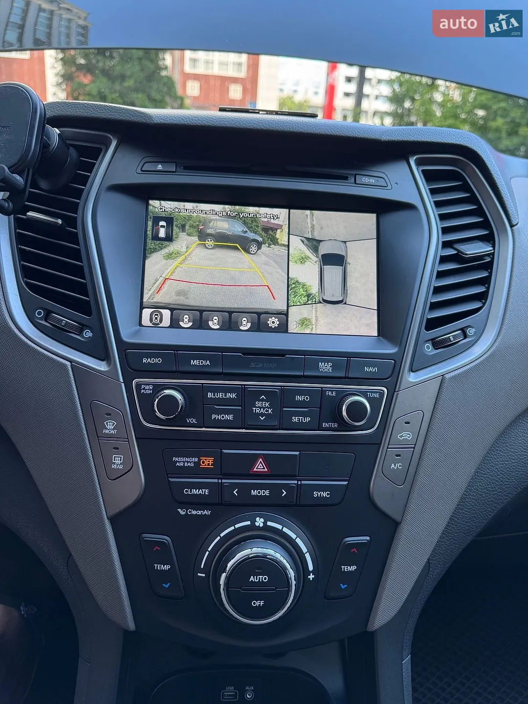2017 Hyundai Santa Fe - мініатюра 20