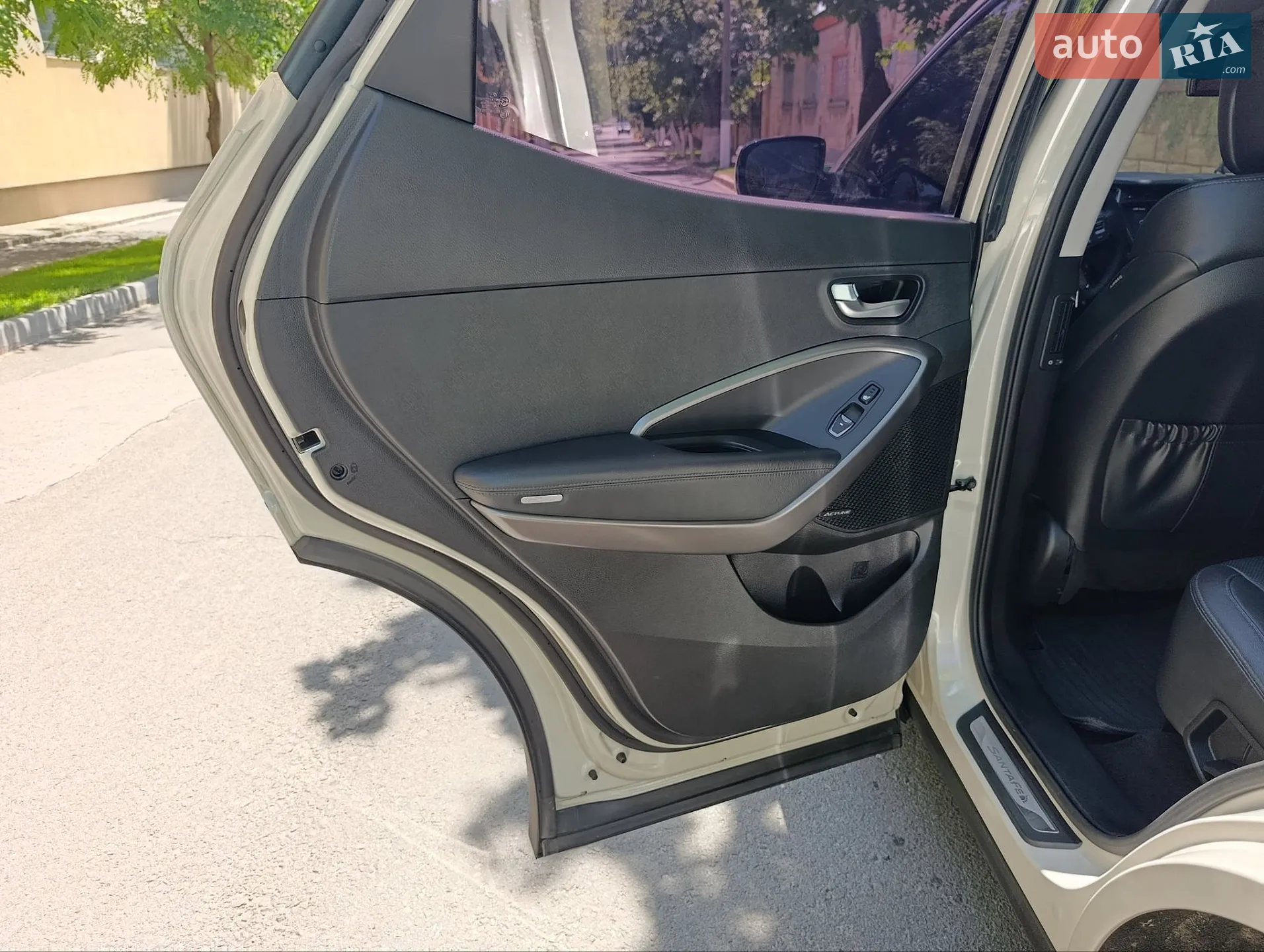 2013 Hyundai Santa Fe - мініатюра 28