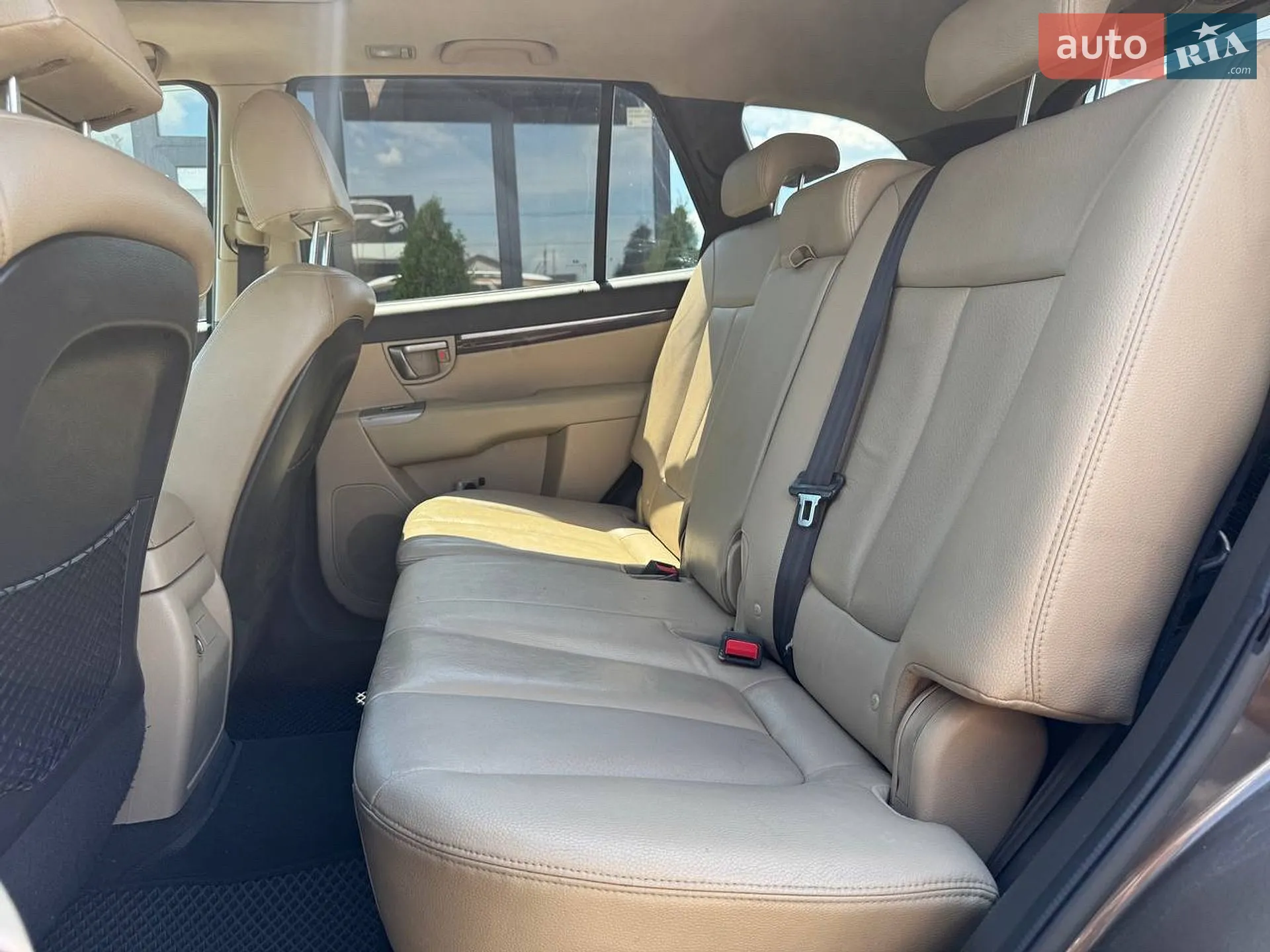 2011 Hyundai Santa Fe - мініатюра 21