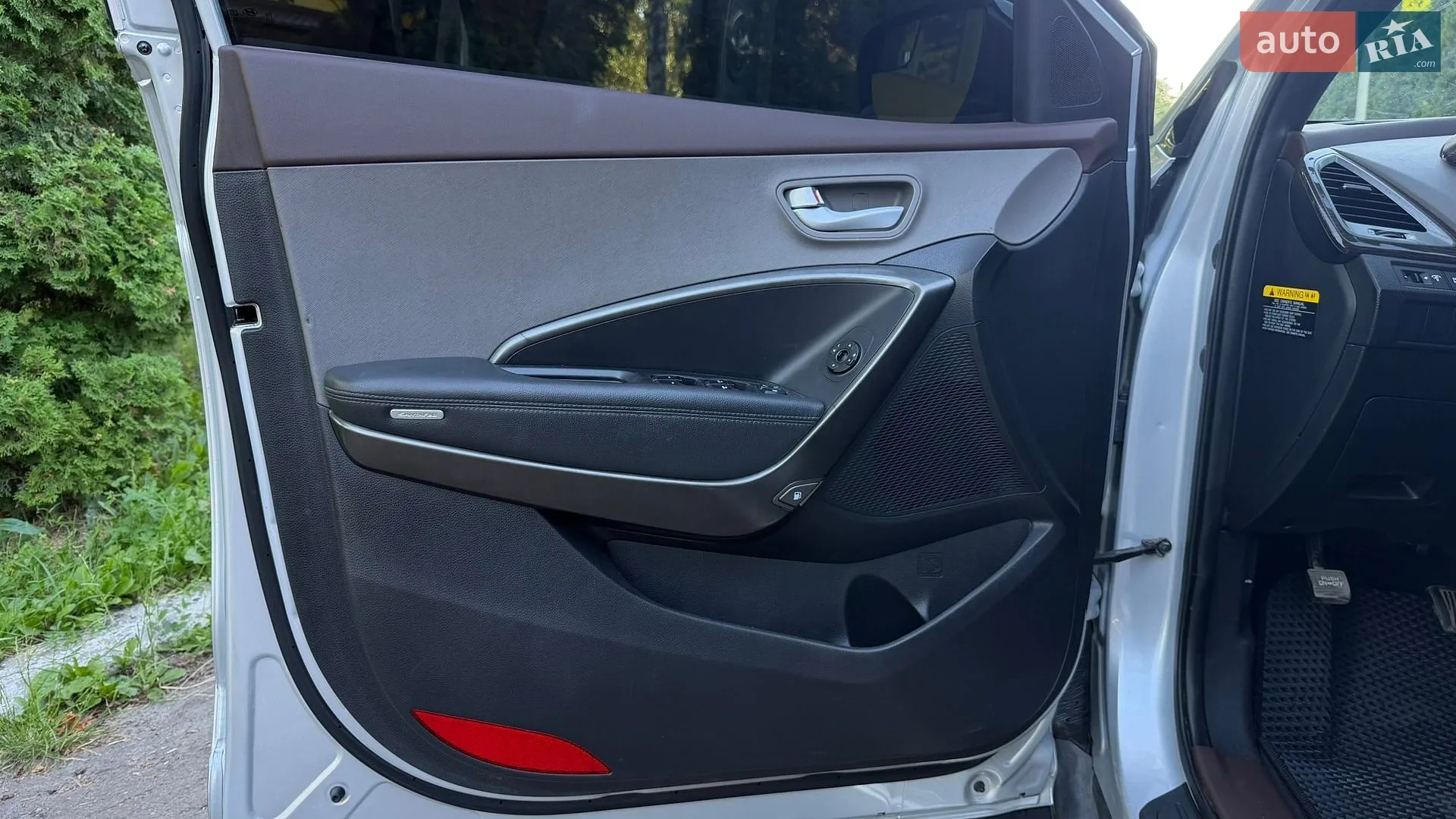 2016 Hyundai Santa Fe - мініатюра 28
